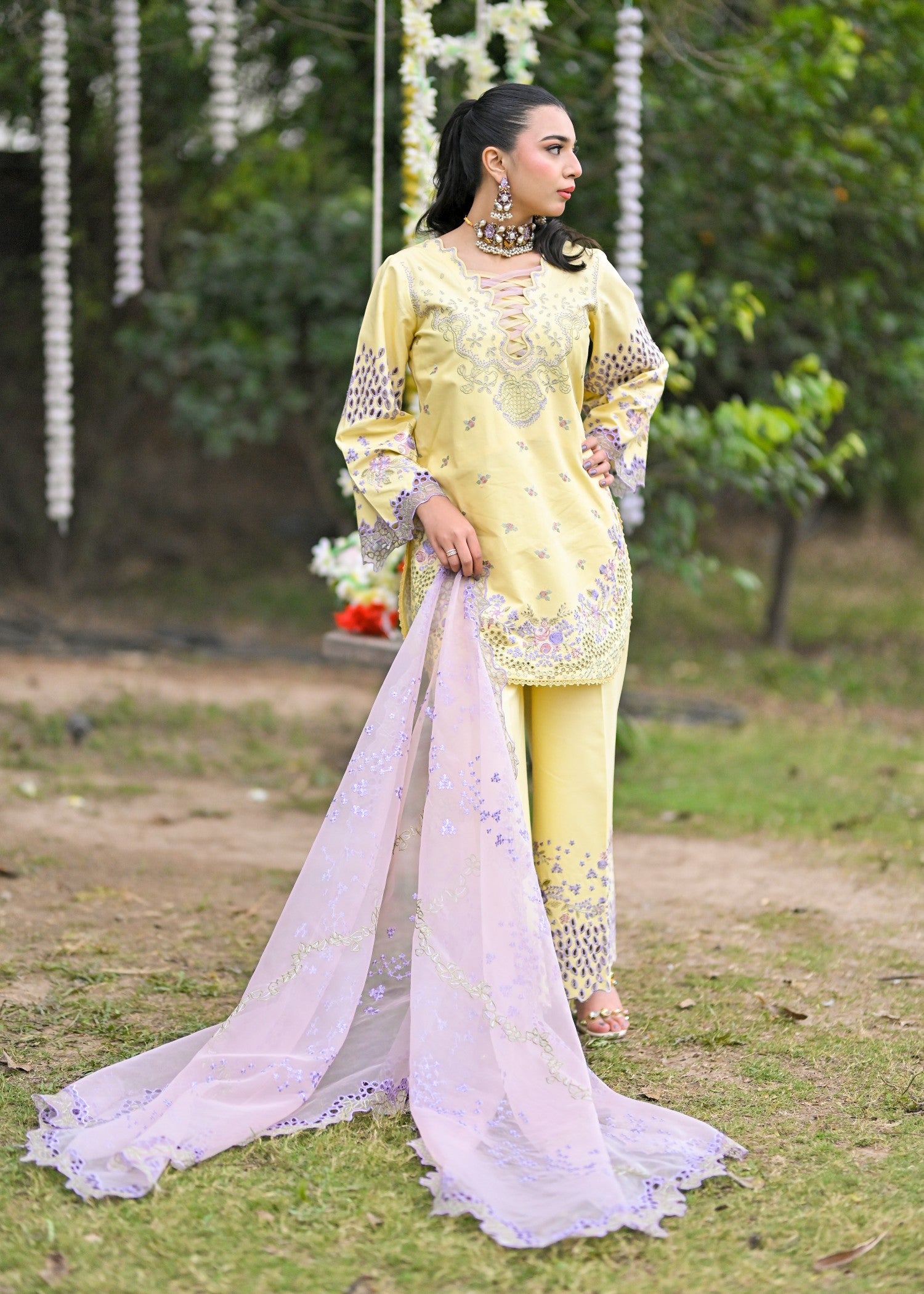 swiss lawn Kurta Set in Lemon