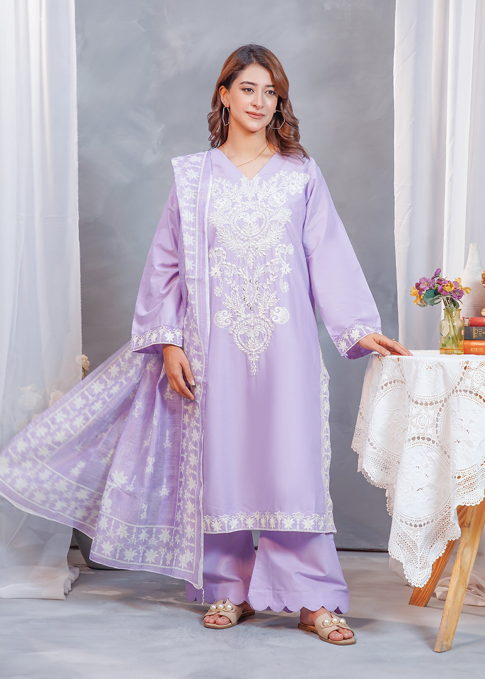 lawn Kurta Set in Lavender