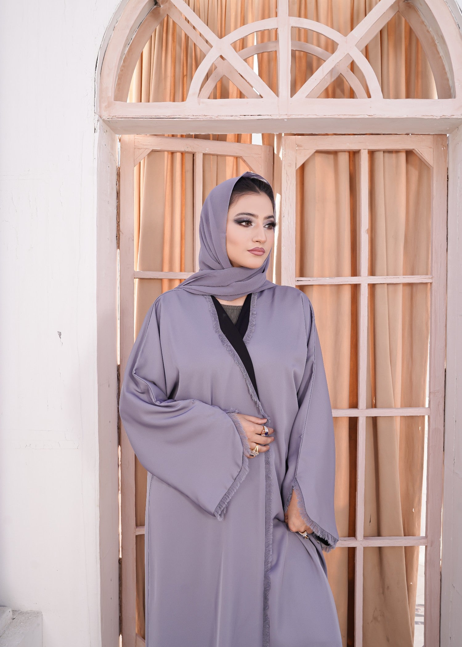 nidha Abaya in Lavender, pastel grey