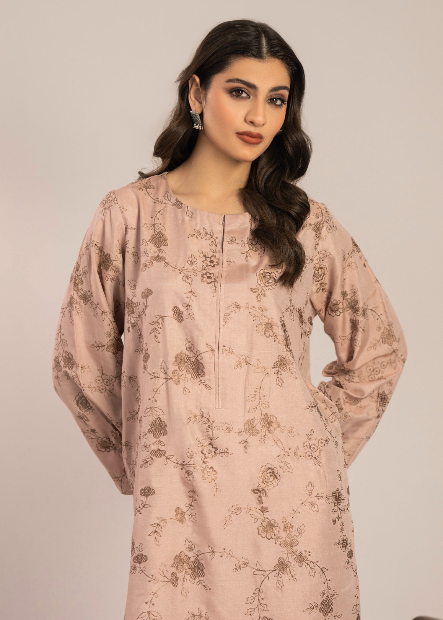 chambray Kurta Set in Peach pink