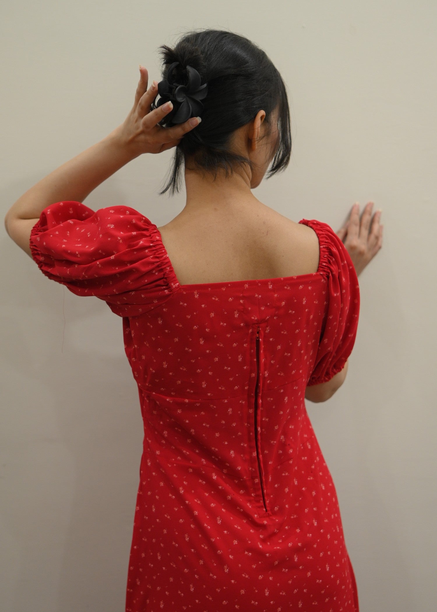 grip Dress in Ruby red