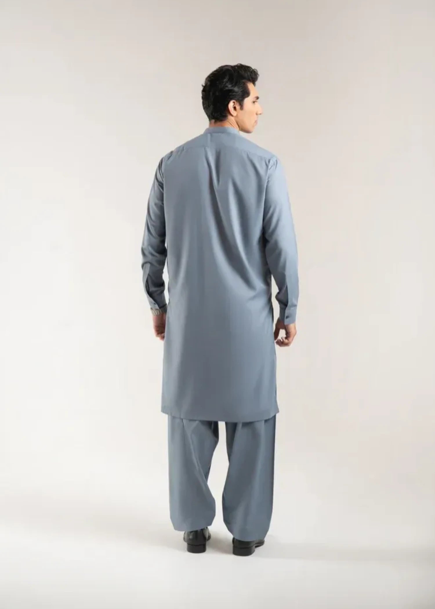 wash & wear Shalwar Kameez in Frost blue - view 7