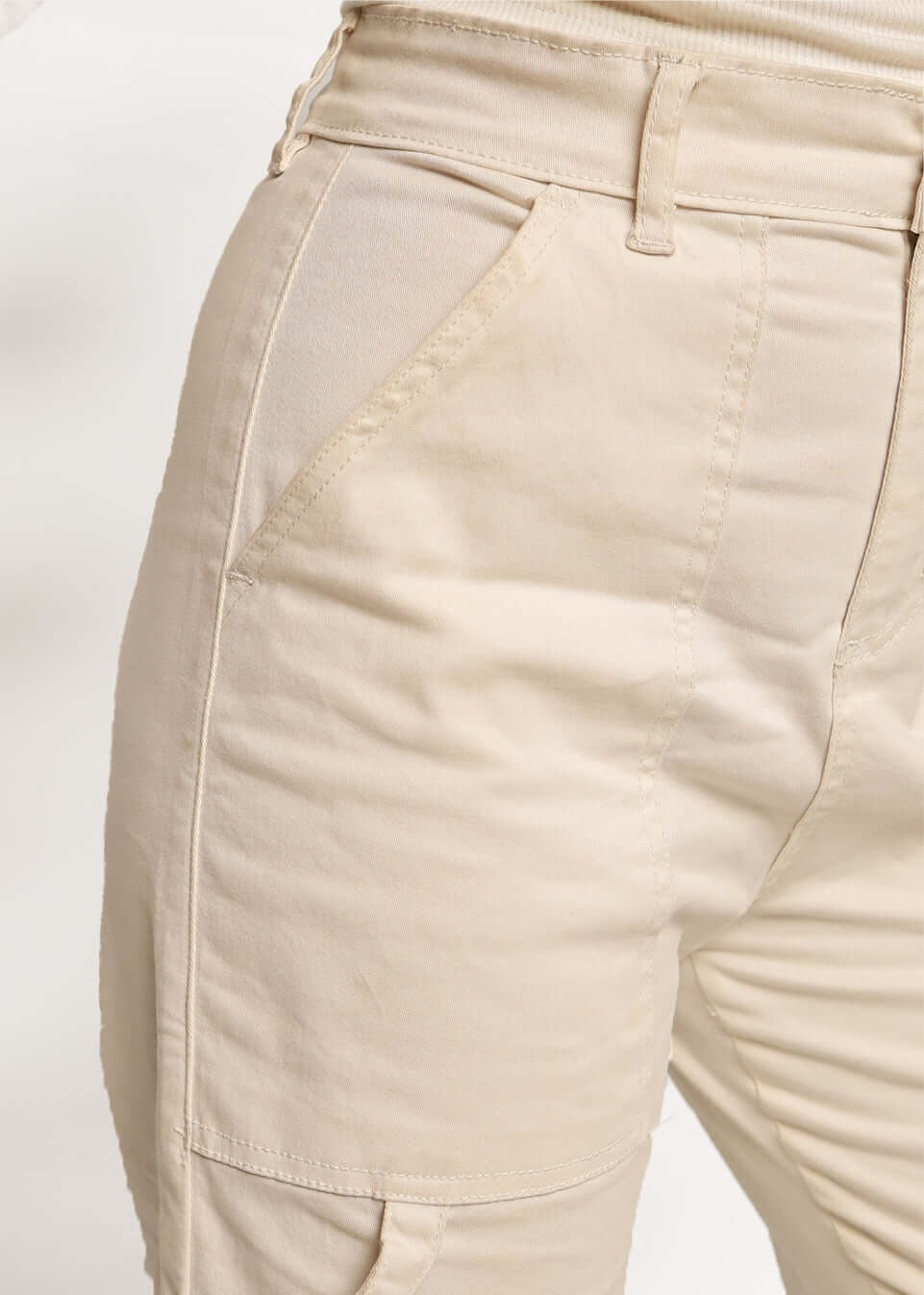 canvas Pants in Beige