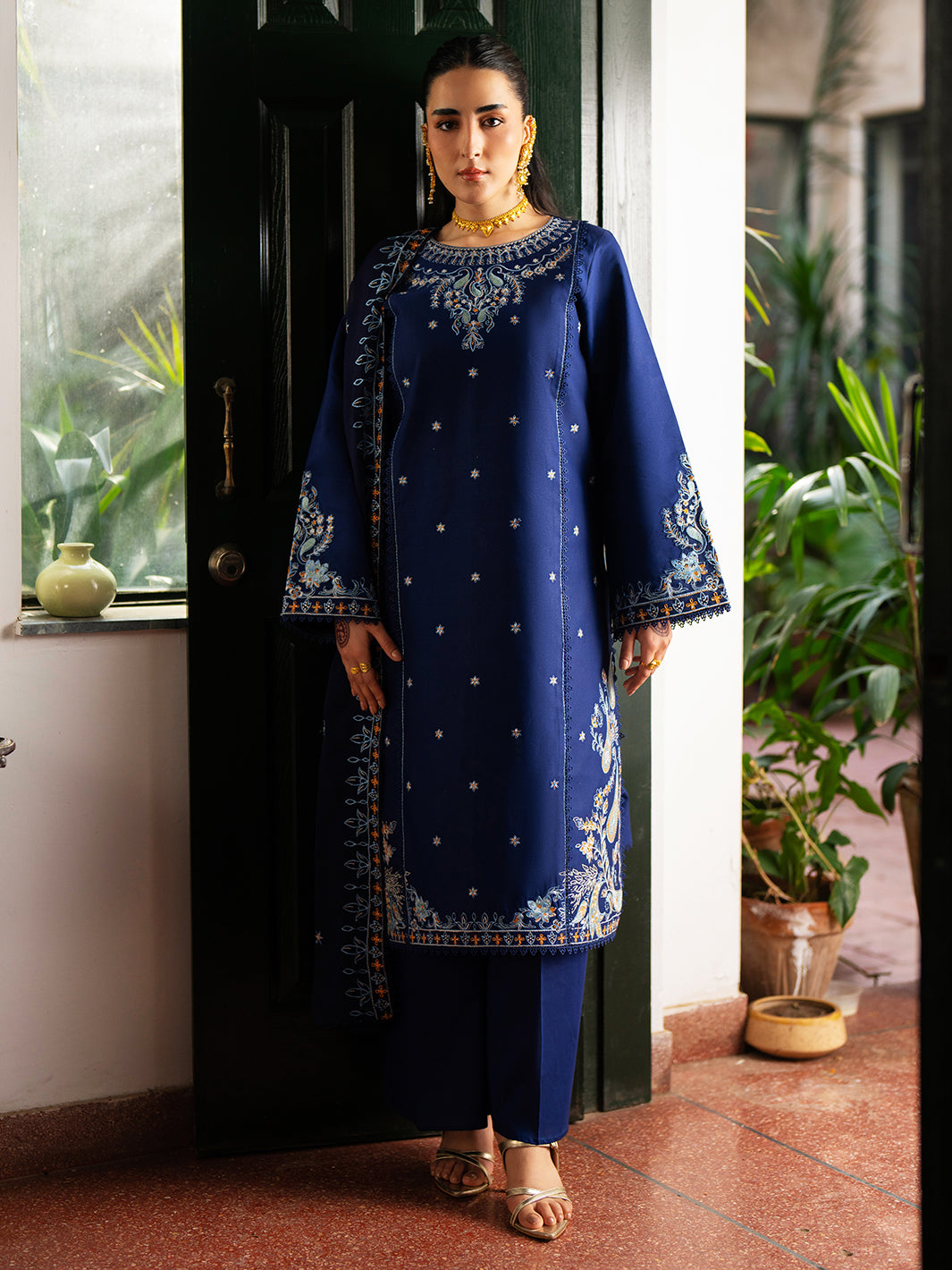 Satrangi Lawn – ST-10