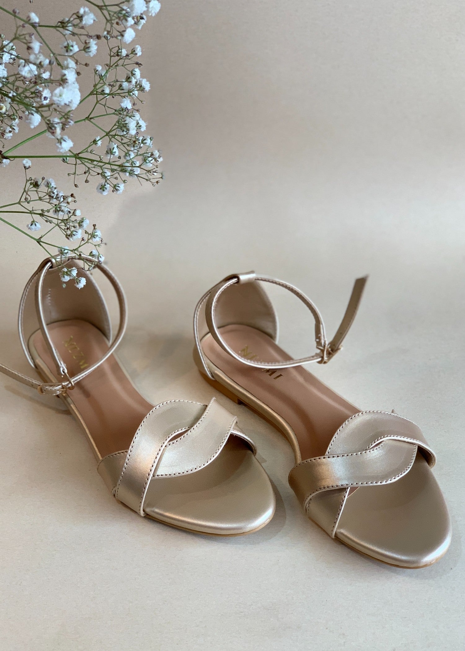 Sandals in Gold by - High Quality Women Sandals UMM8288