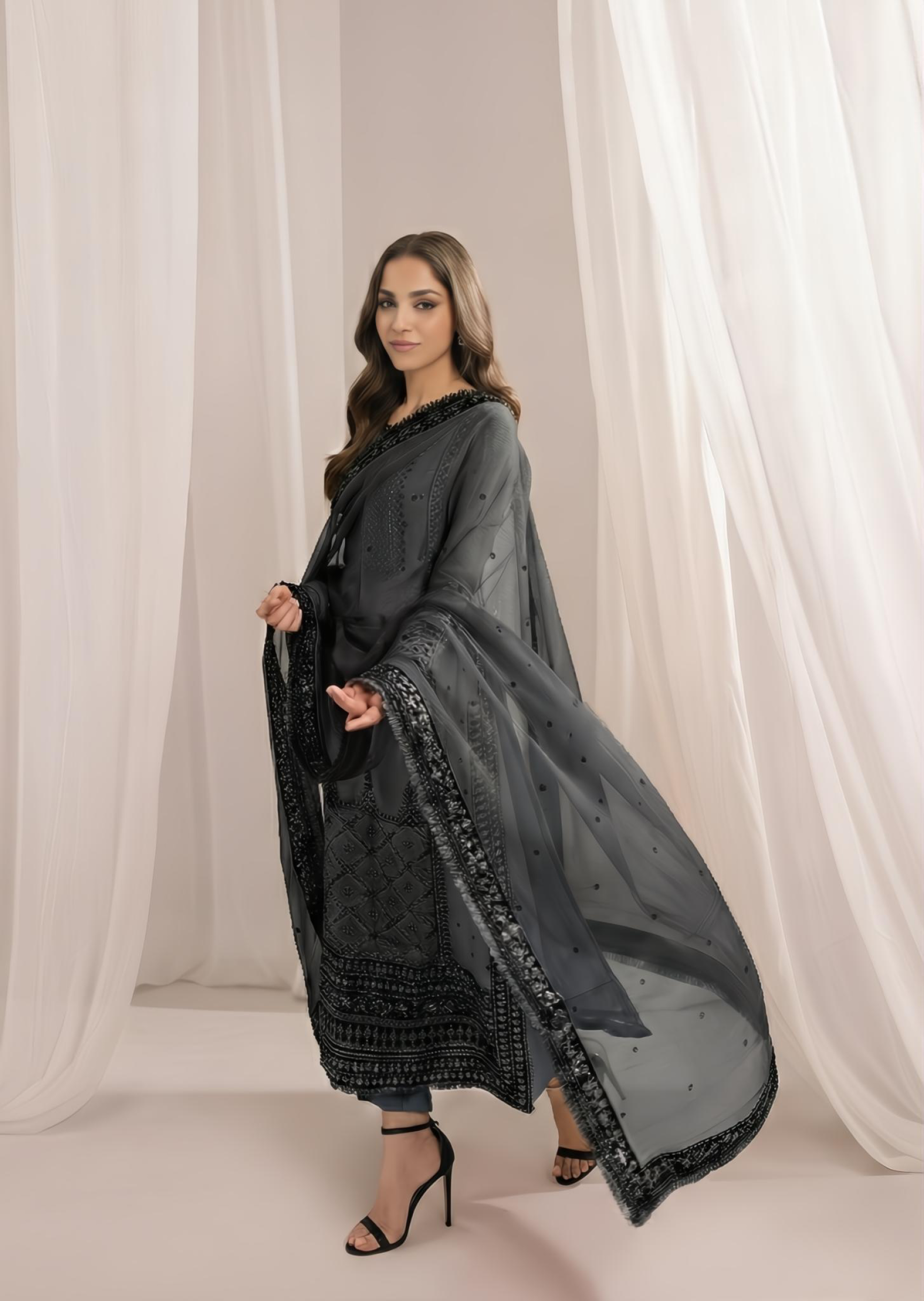 bemberg crinkle chiffon Kurta Set in Grey