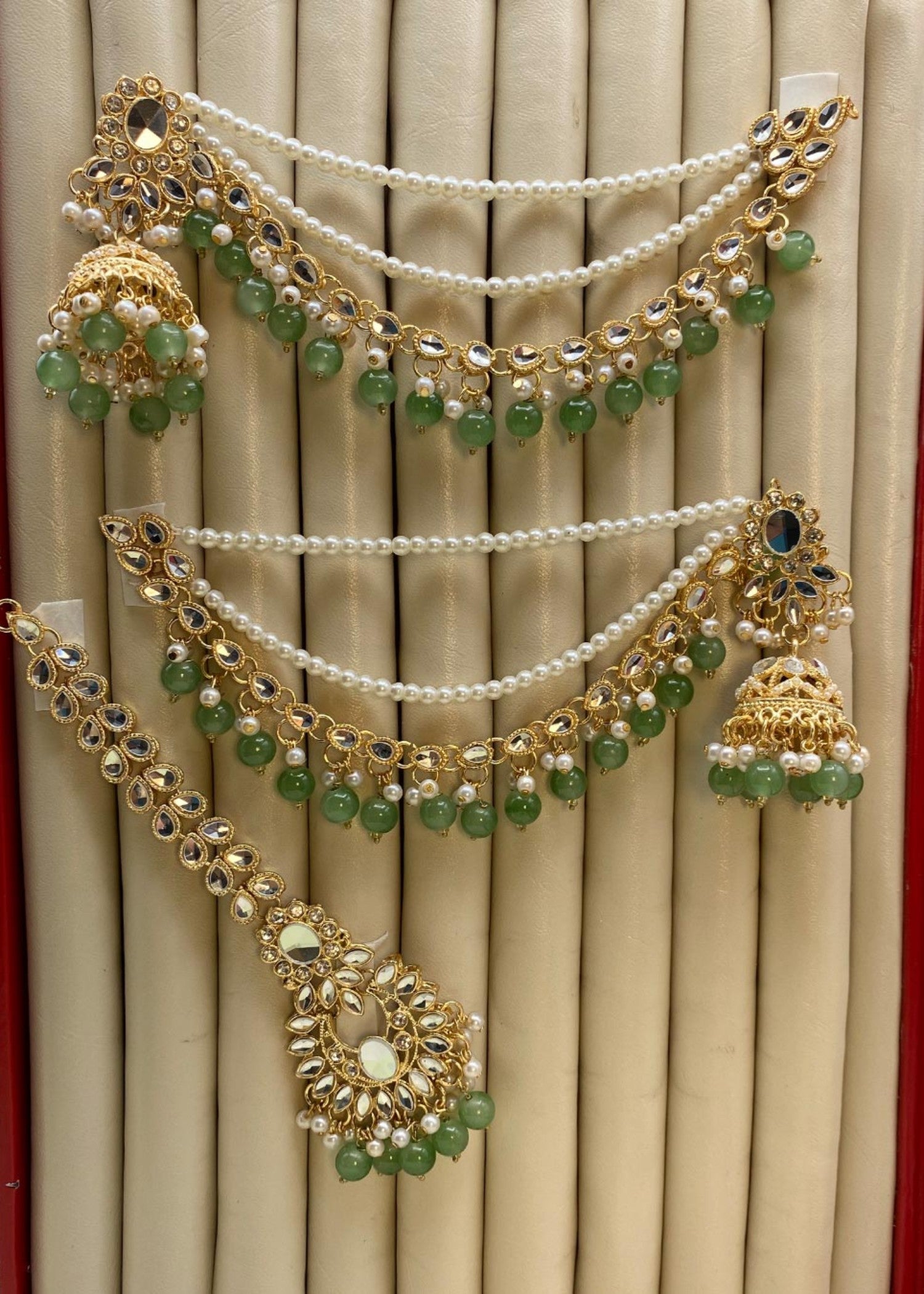 Jewelry Set in Pistachio green Color by - Trendy Women Jewelry Set PXO4745