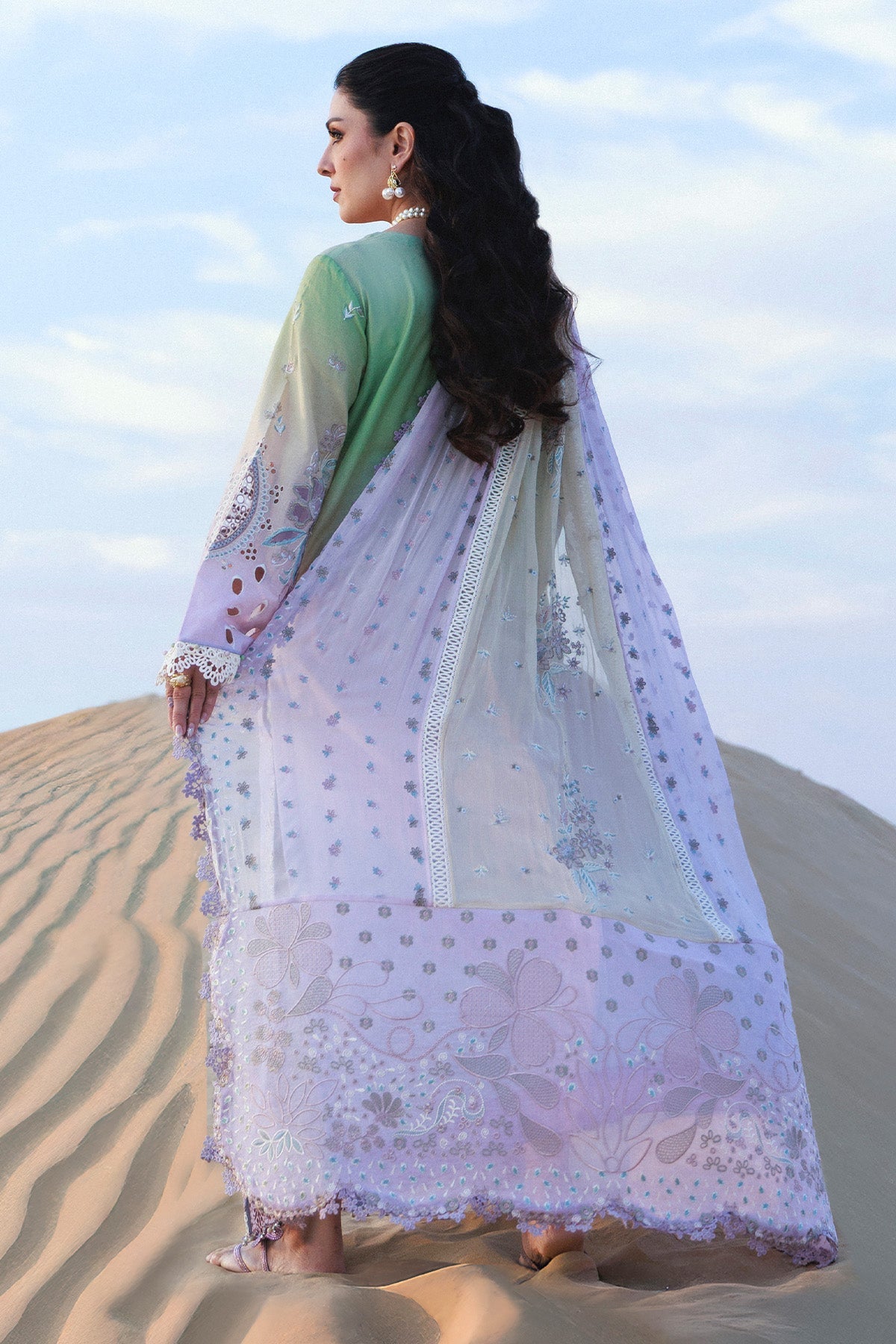 Aman Luxury Lawn – Emelfie NE-228