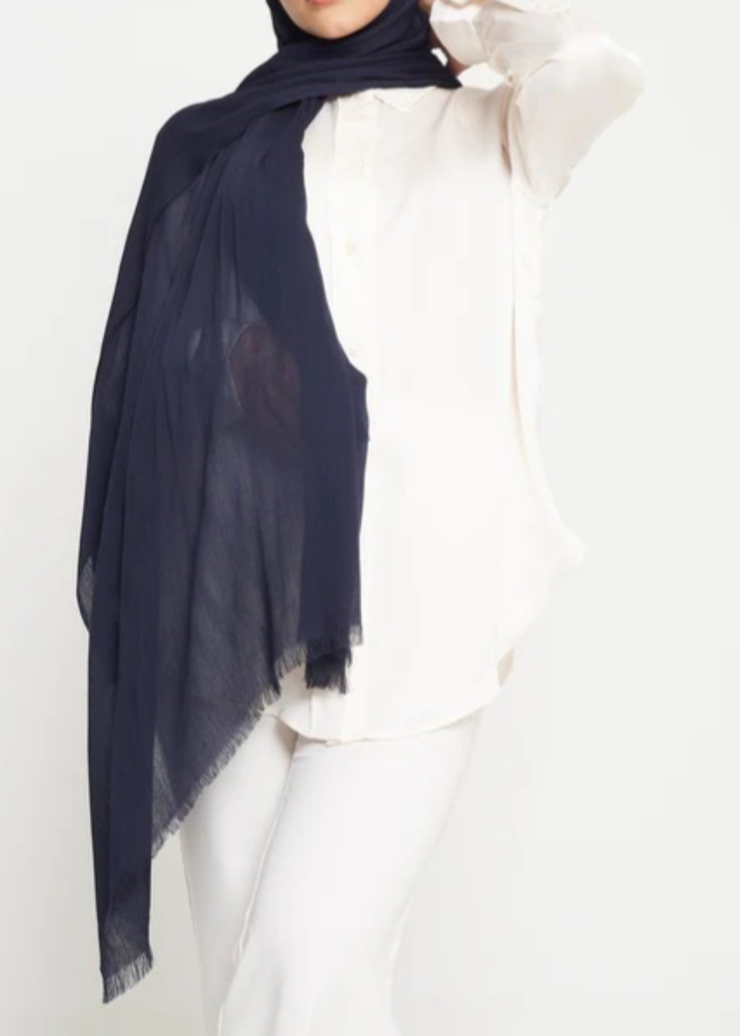 lawn Hijab in Navy blue