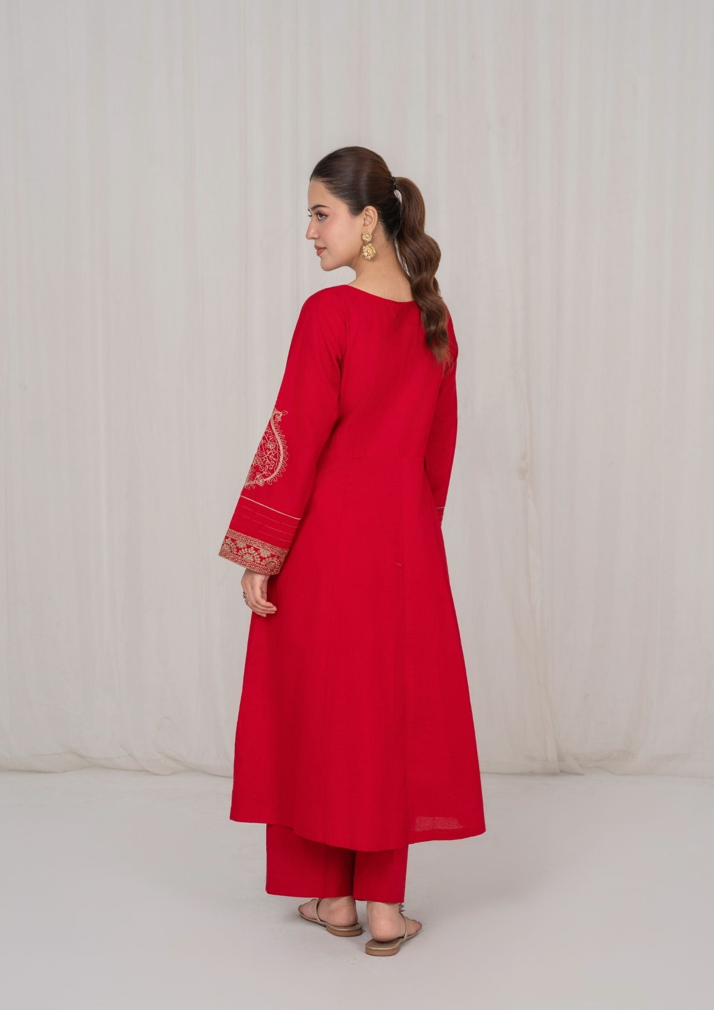 lawn Pishwas in Red