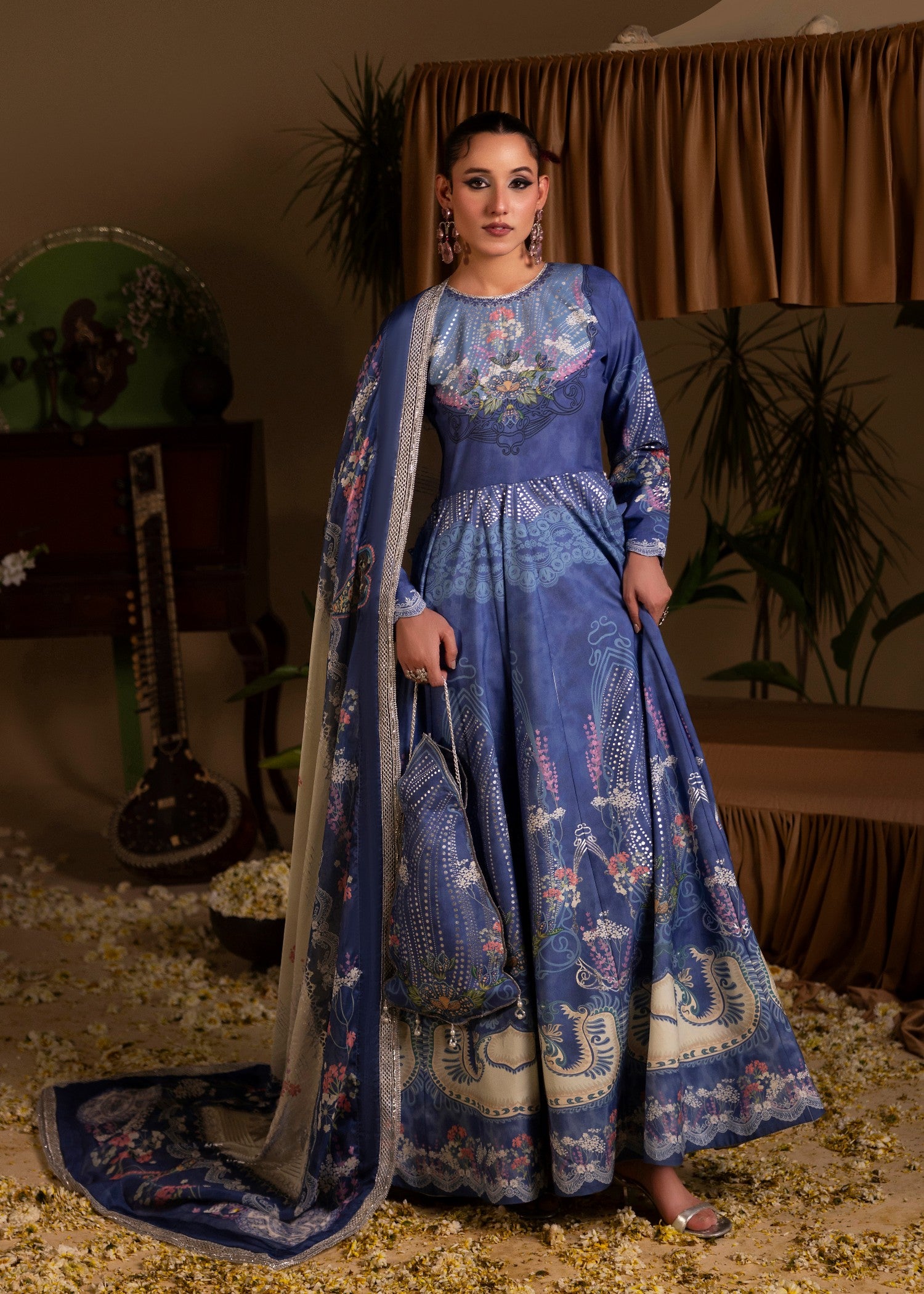 poly lawn Maxi in Royal blue