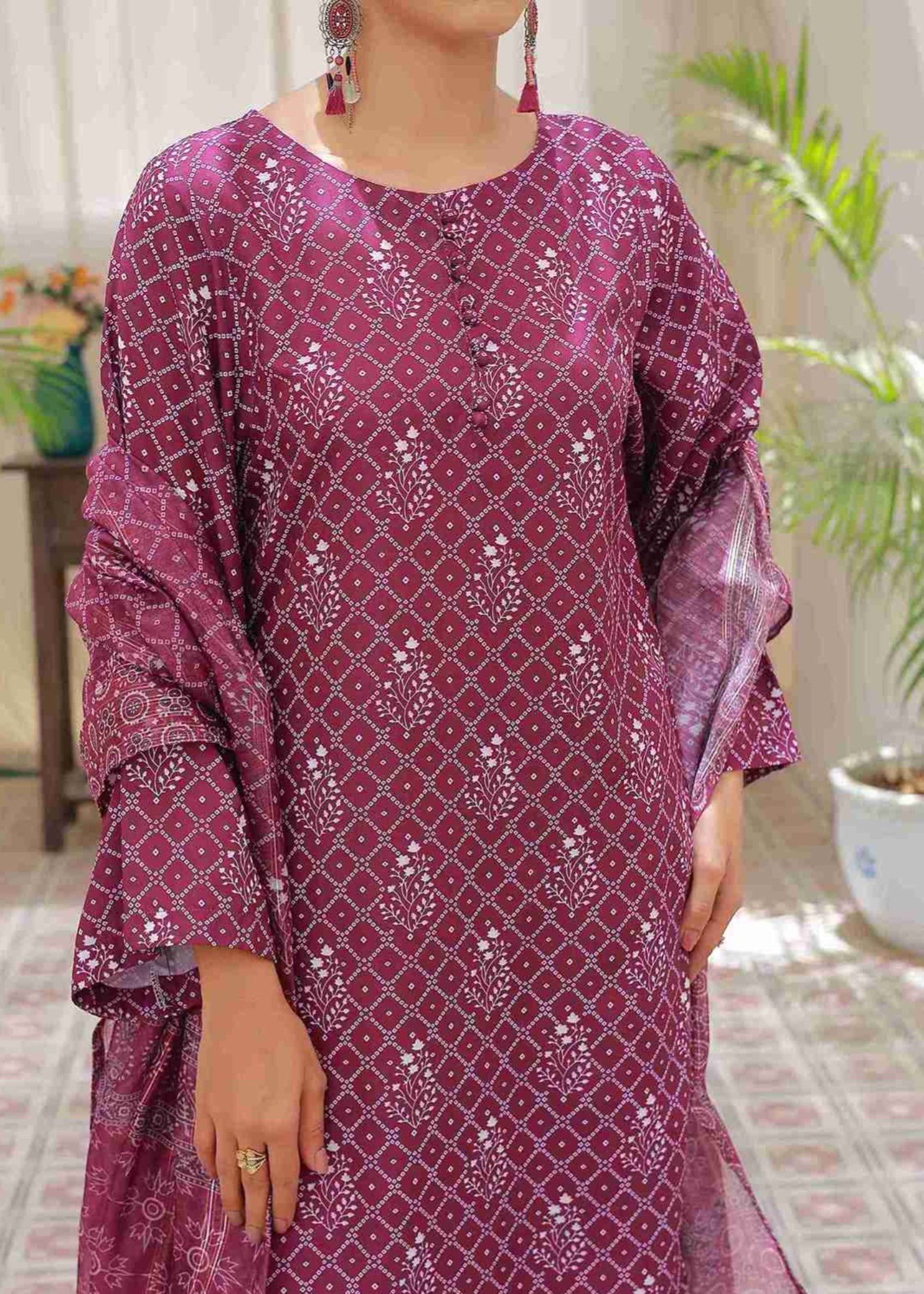swiss lawn Kurta Set in Plum