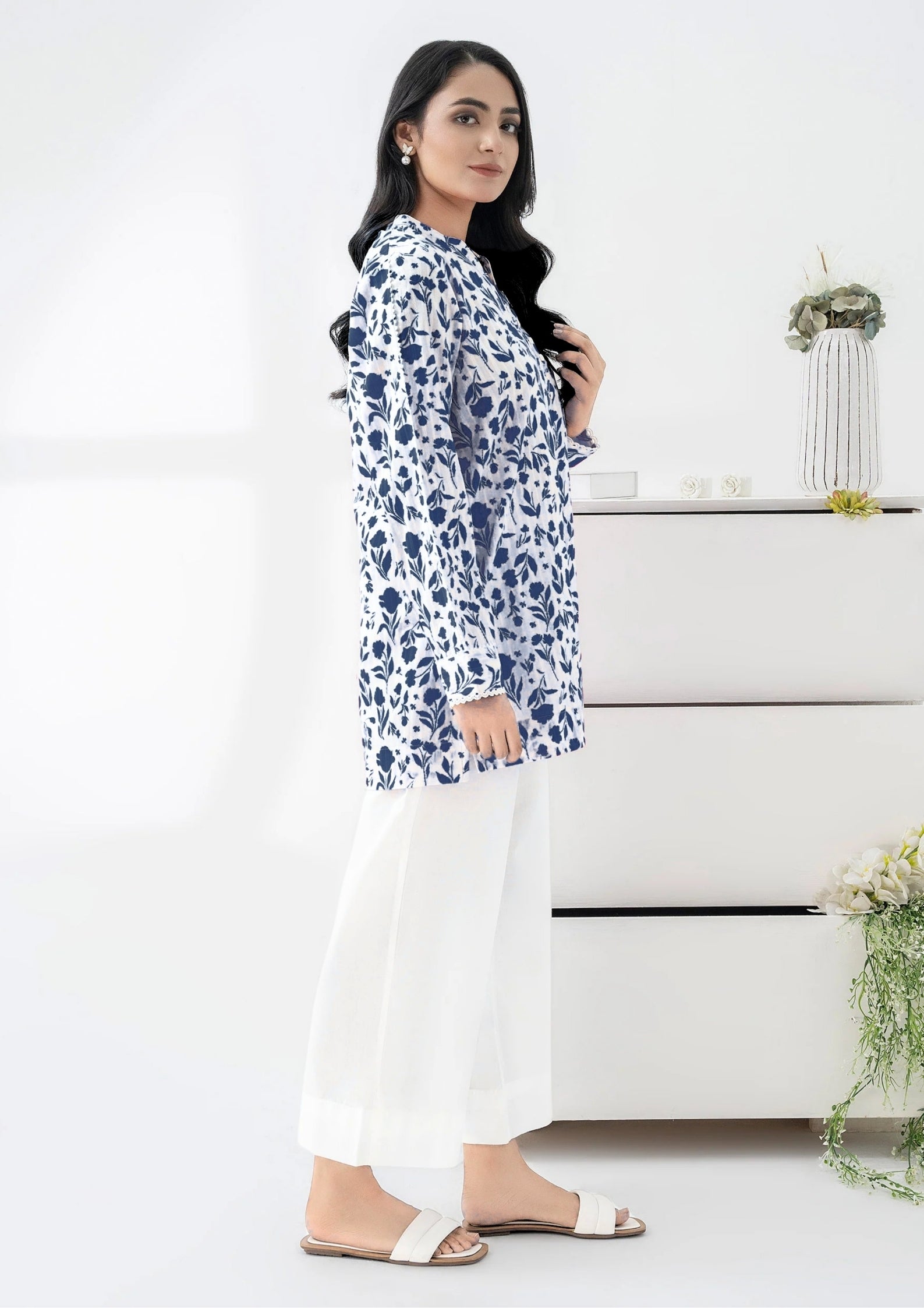 arabic lawn Kurta Set in White