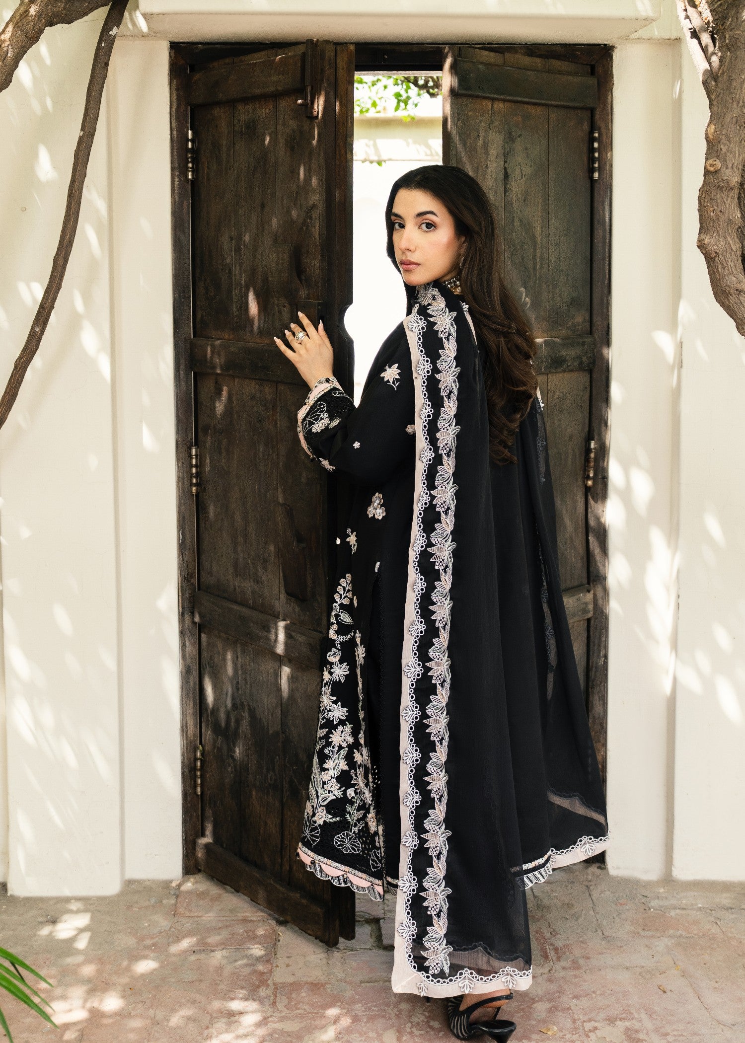 lawn Kurta Set in Black, ivory