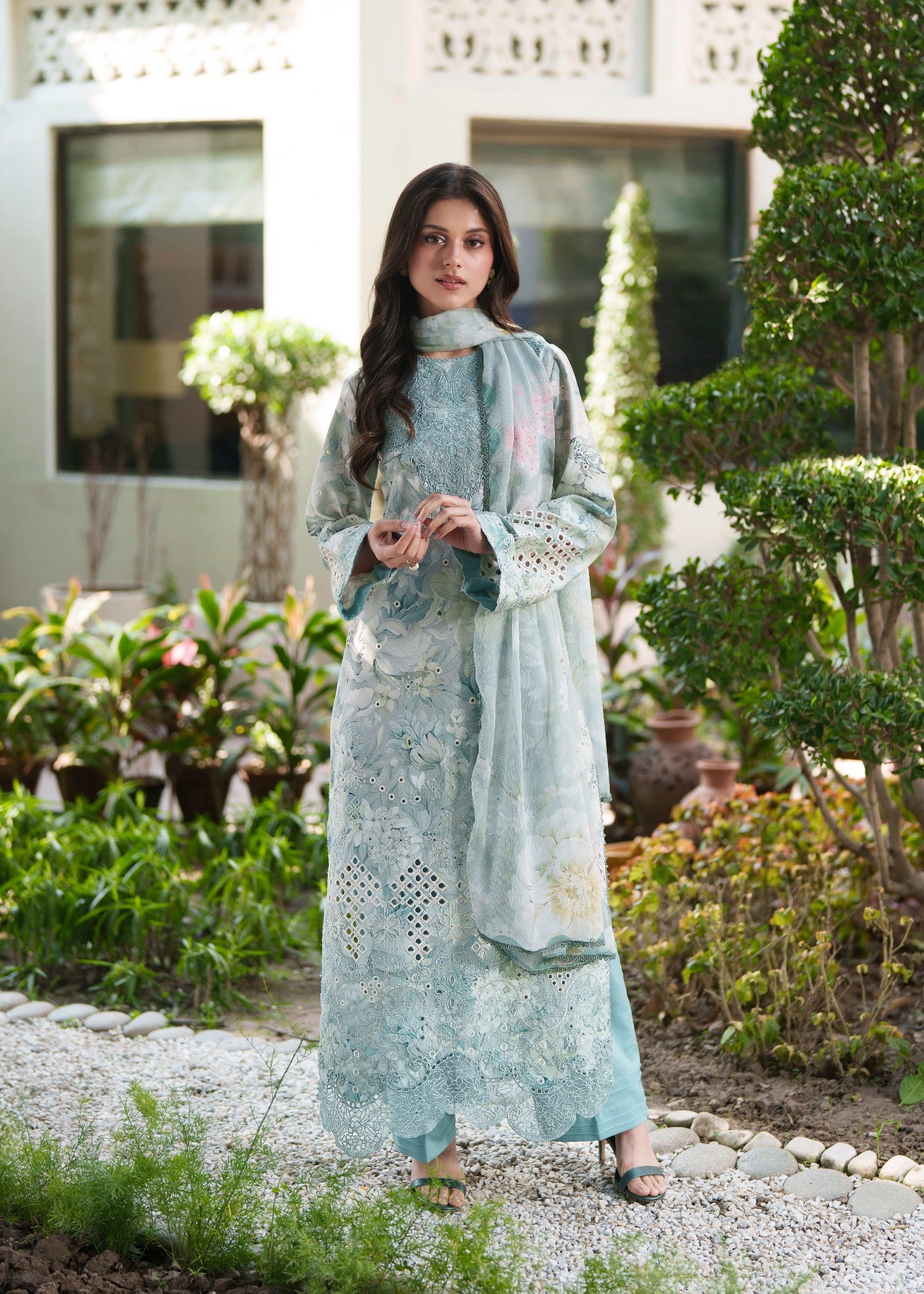 lawn Kurta Set in Cloud blue