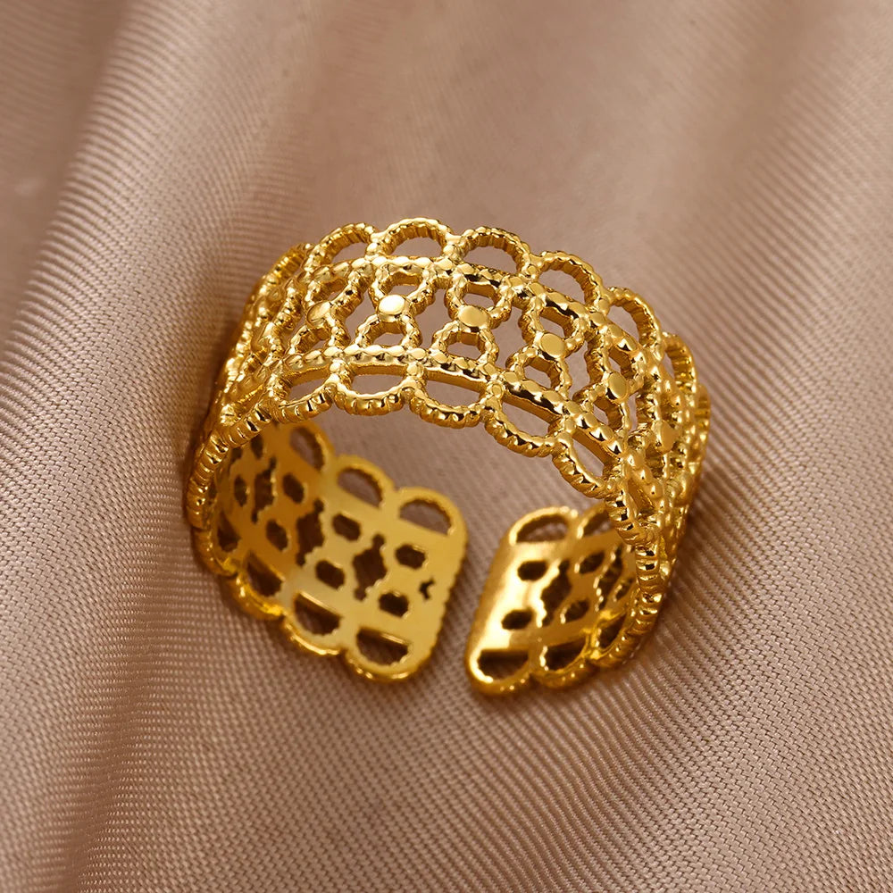 Hollow Flower Rings for Women - Gold Color Stainless Steel Floral Aesthetic Vintage Band