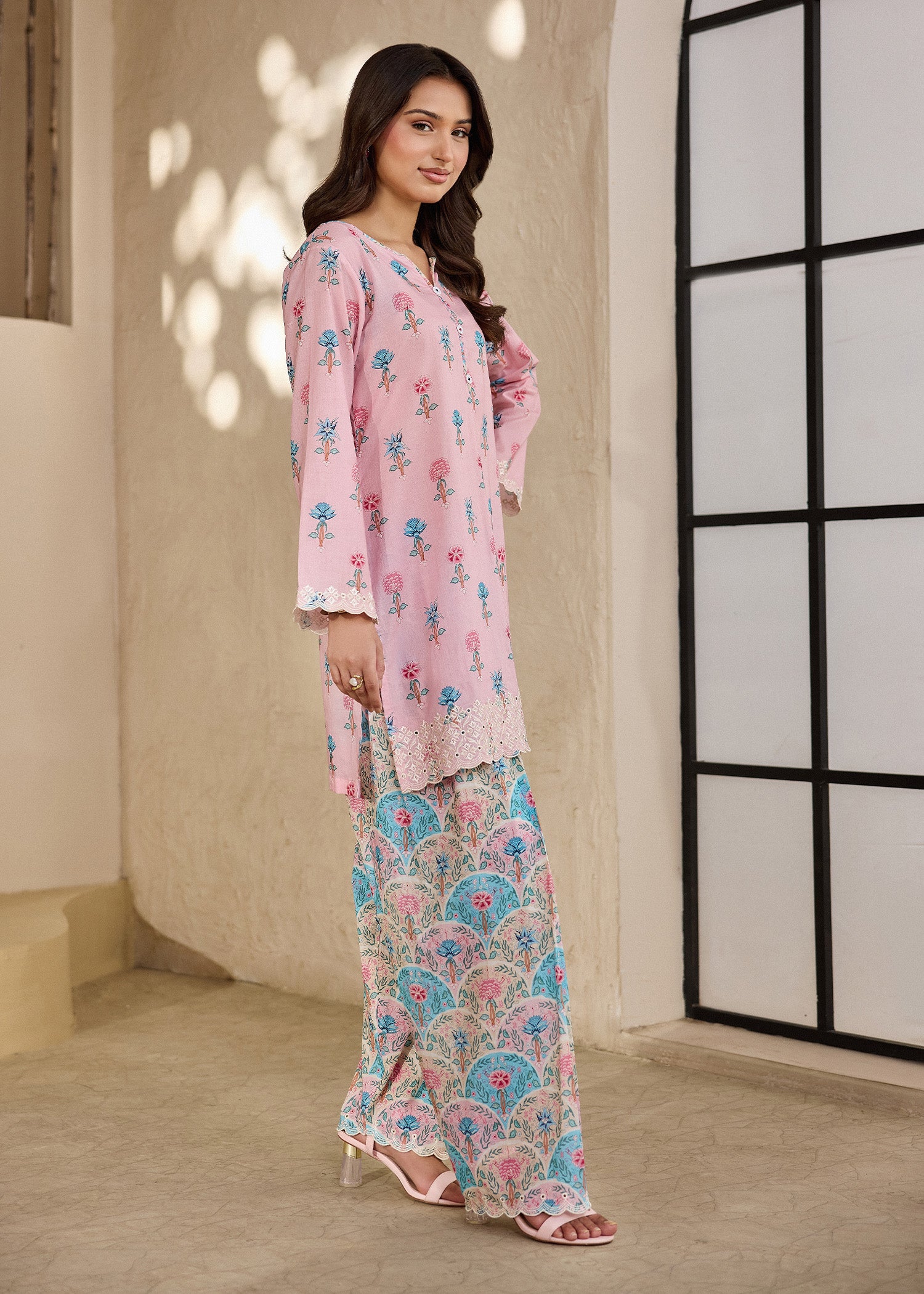 lawn cotton Kurta Set in Multi
