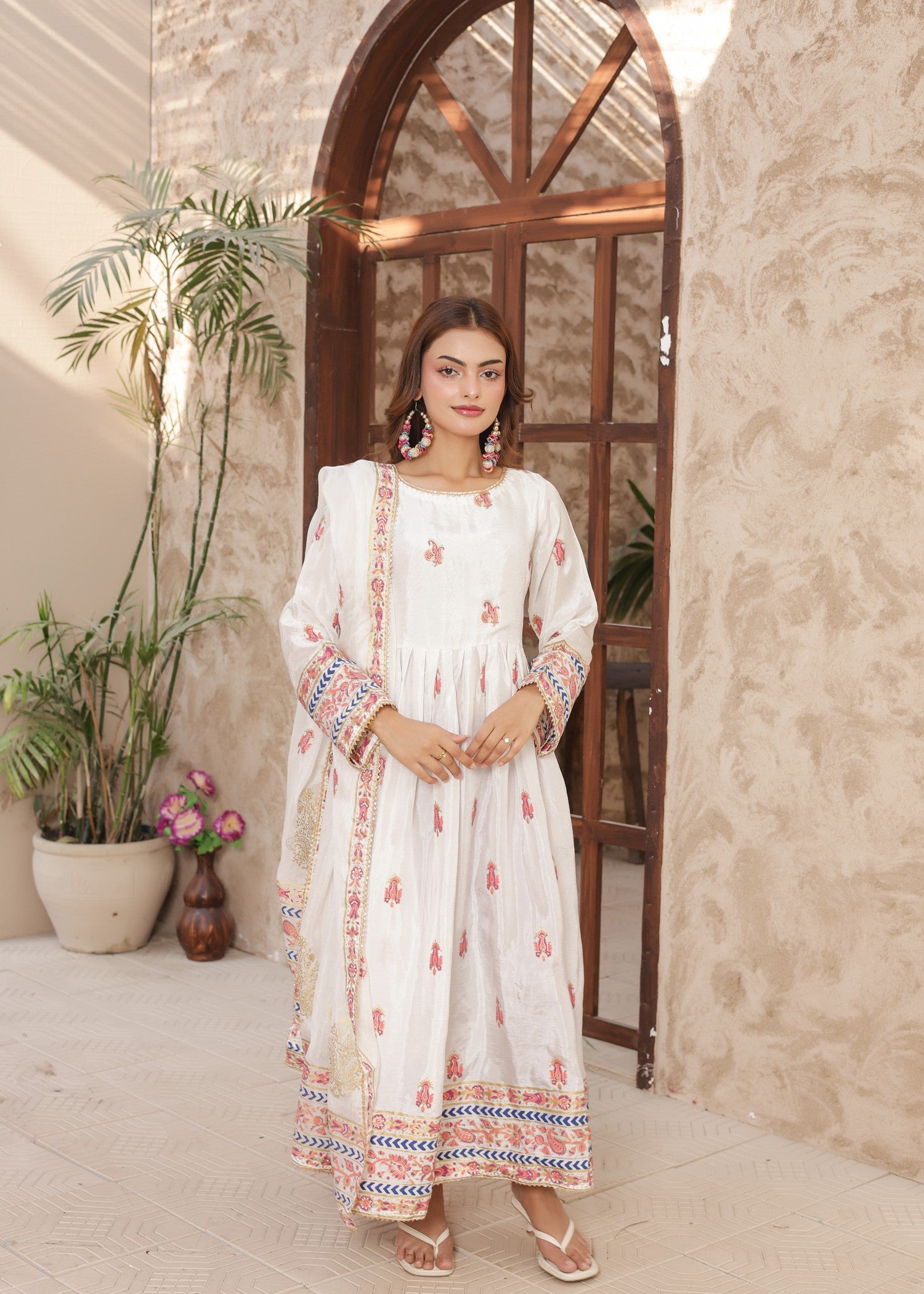pk raw silk Pishwas in White