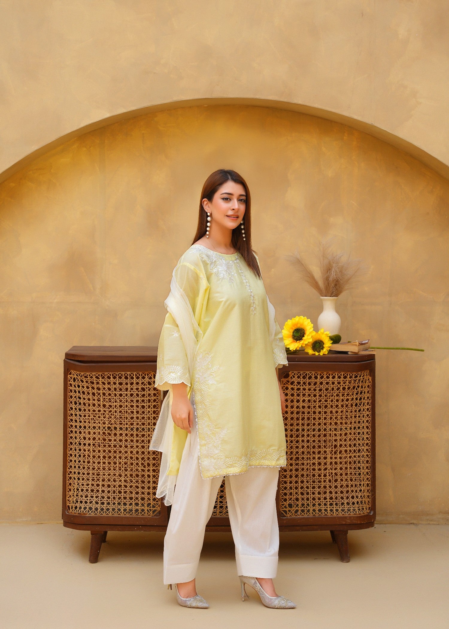 lawn cotton Kurta Set in Off-white, lemon