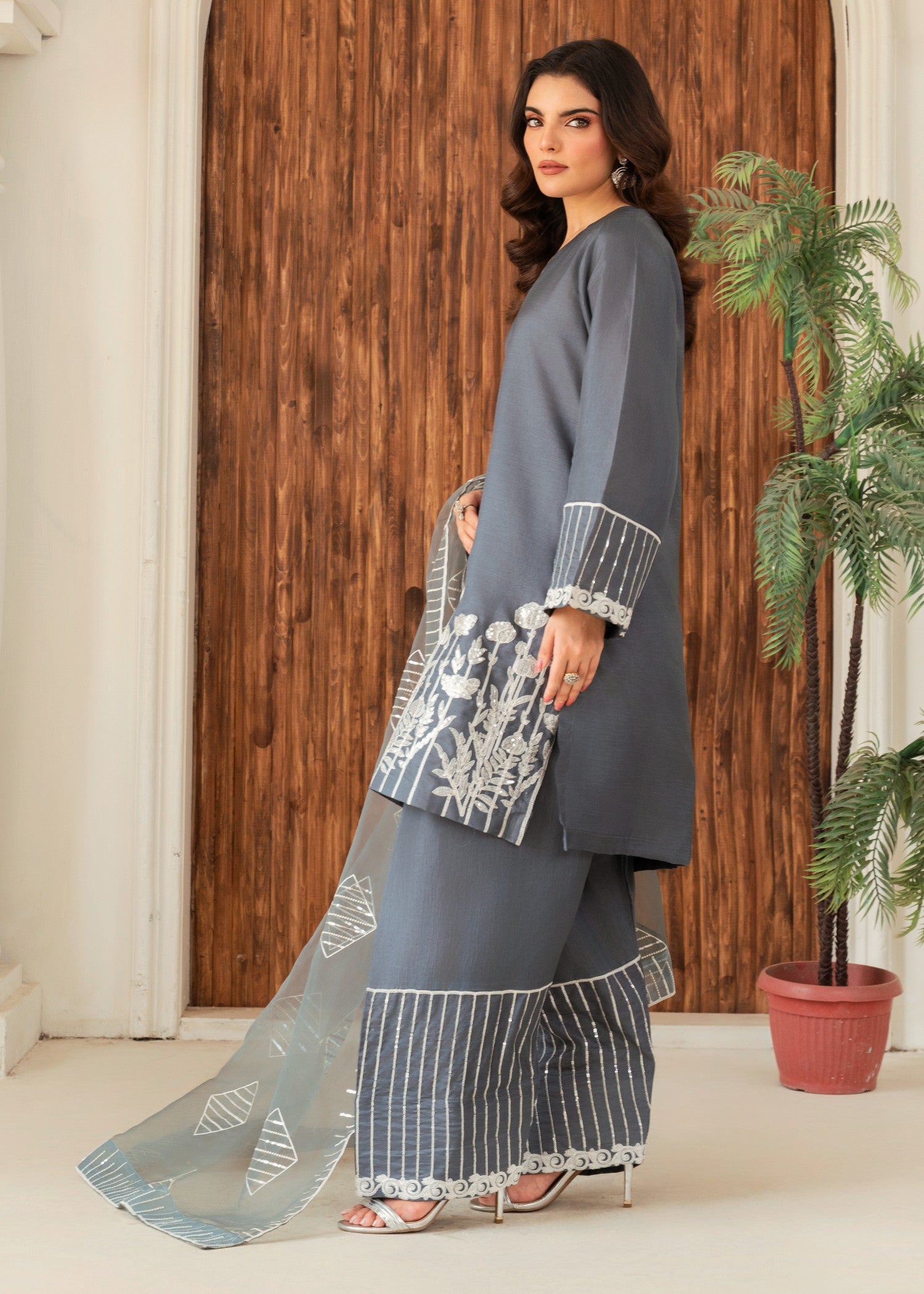 kattan silk Kurta Set in Steal grey