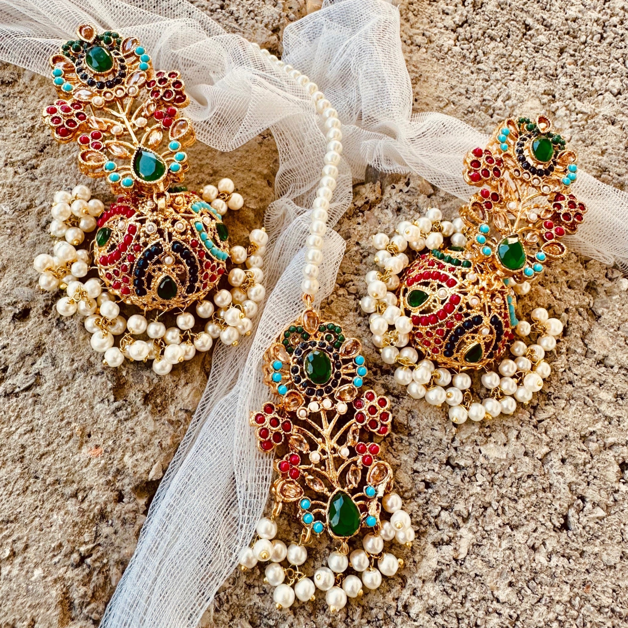 Choker in Multi Color by - Trendy Women Choker IIW8542