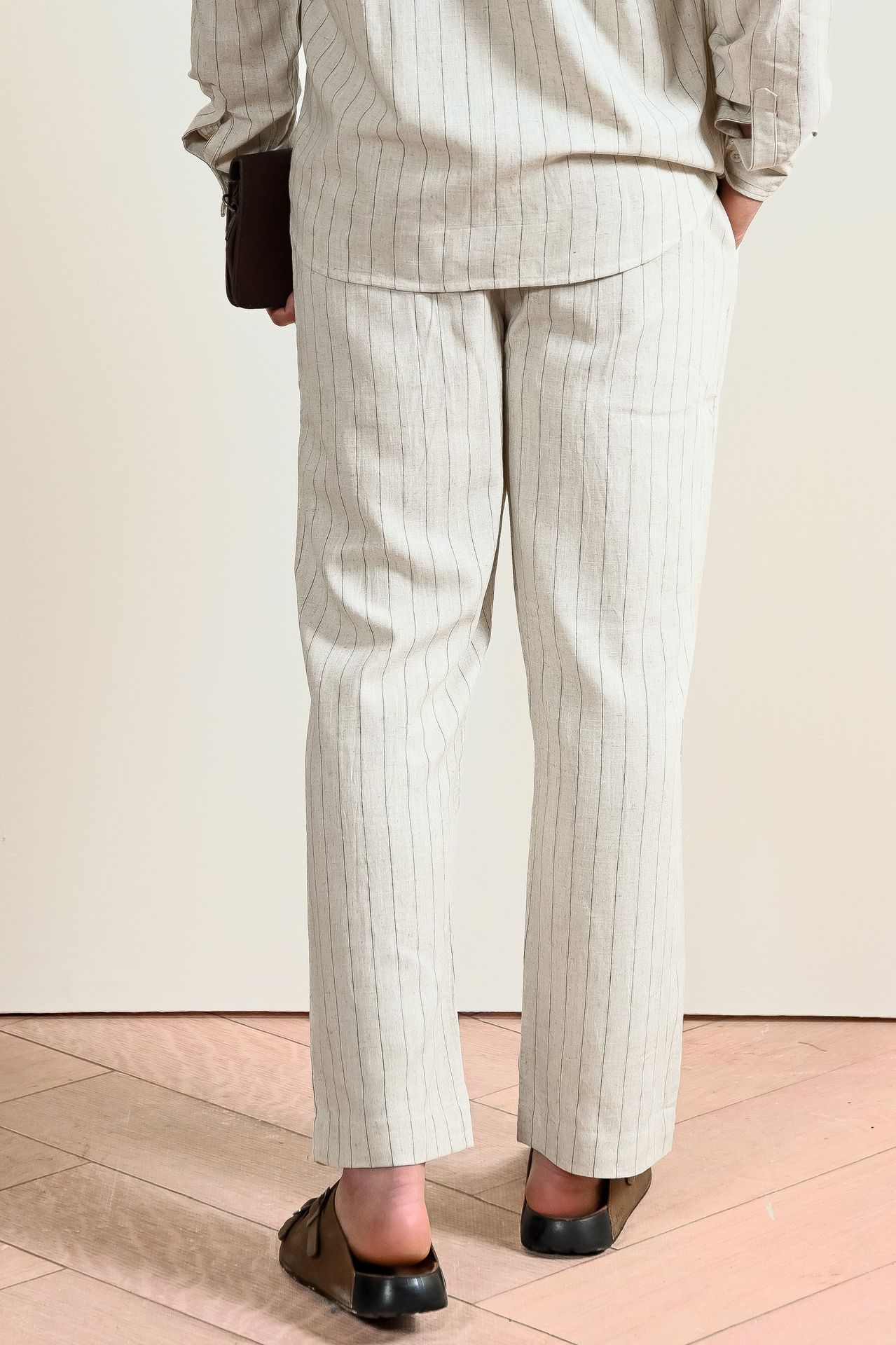 linen Pants in Off-white