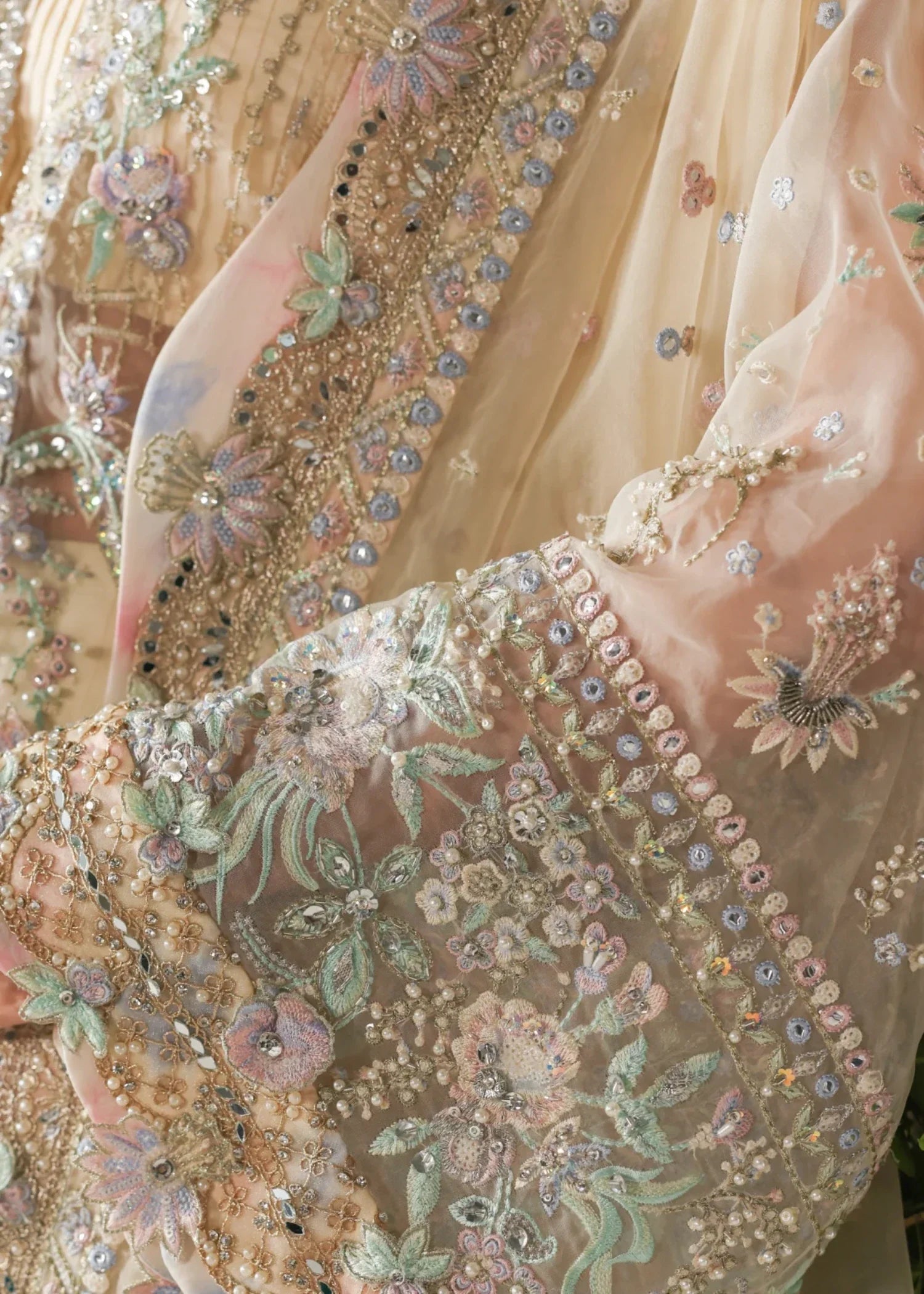 poly organza Gown in Off-white