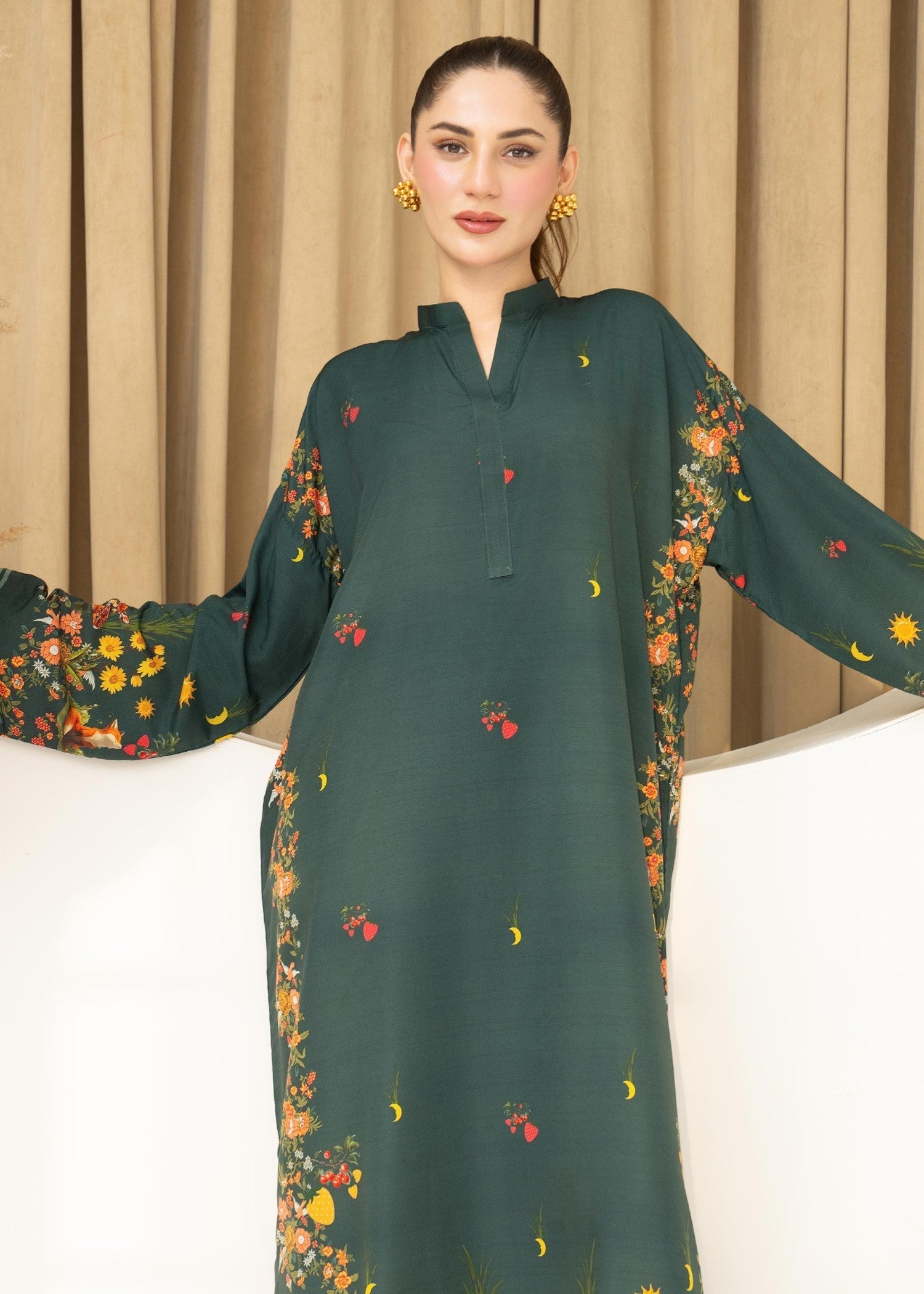 lawn Kaftan in Green