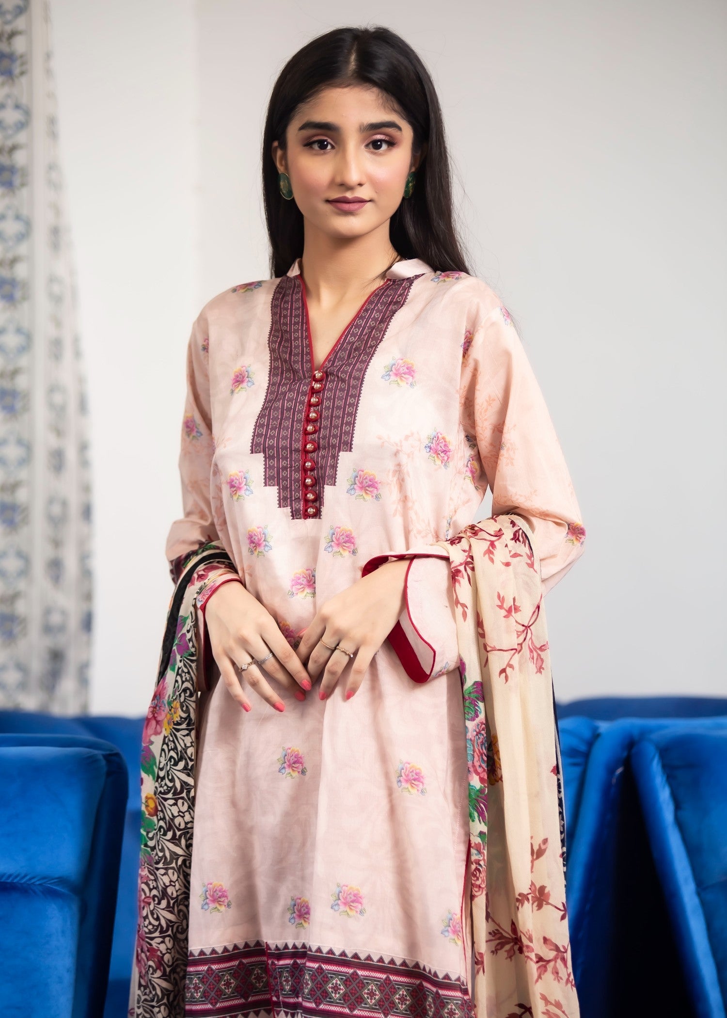 lawn Kurta Set in Light pink