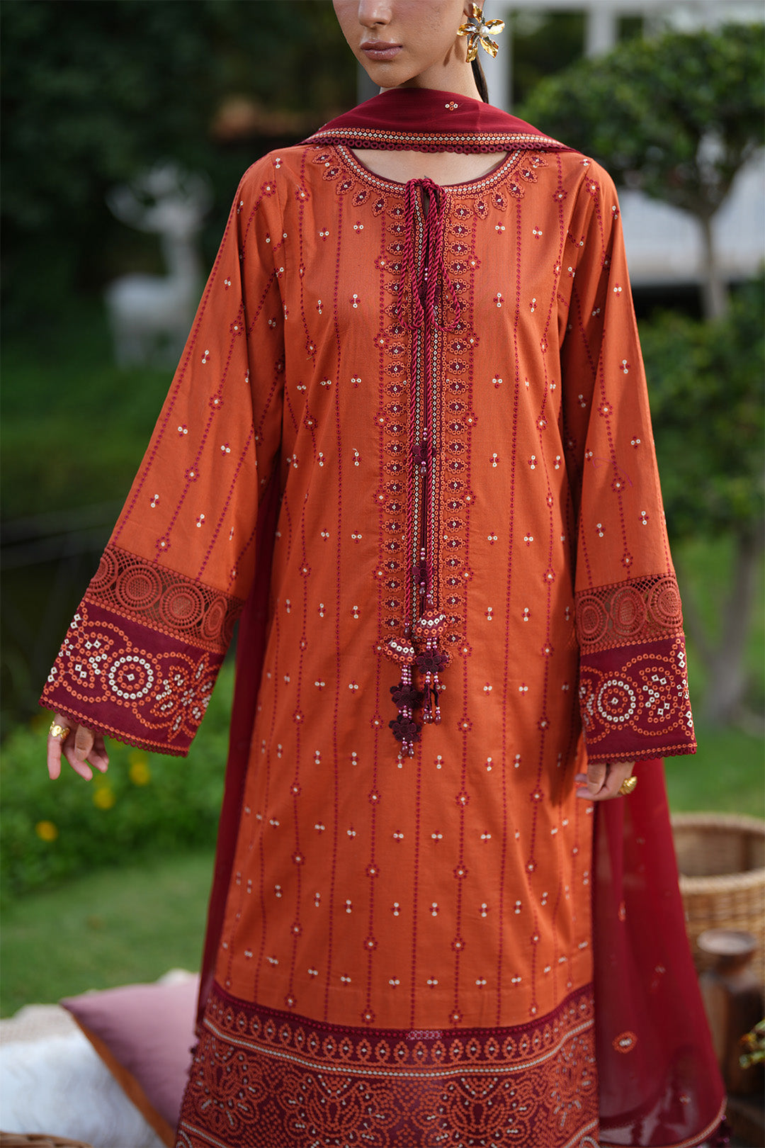 Summer Lawn – 7066-Kaya