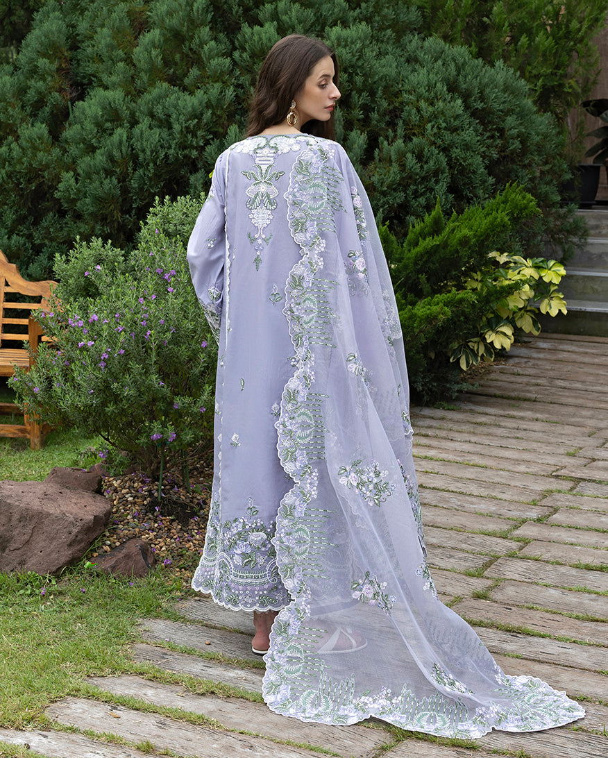 Mon Tresor Luxe Lawn – Vera