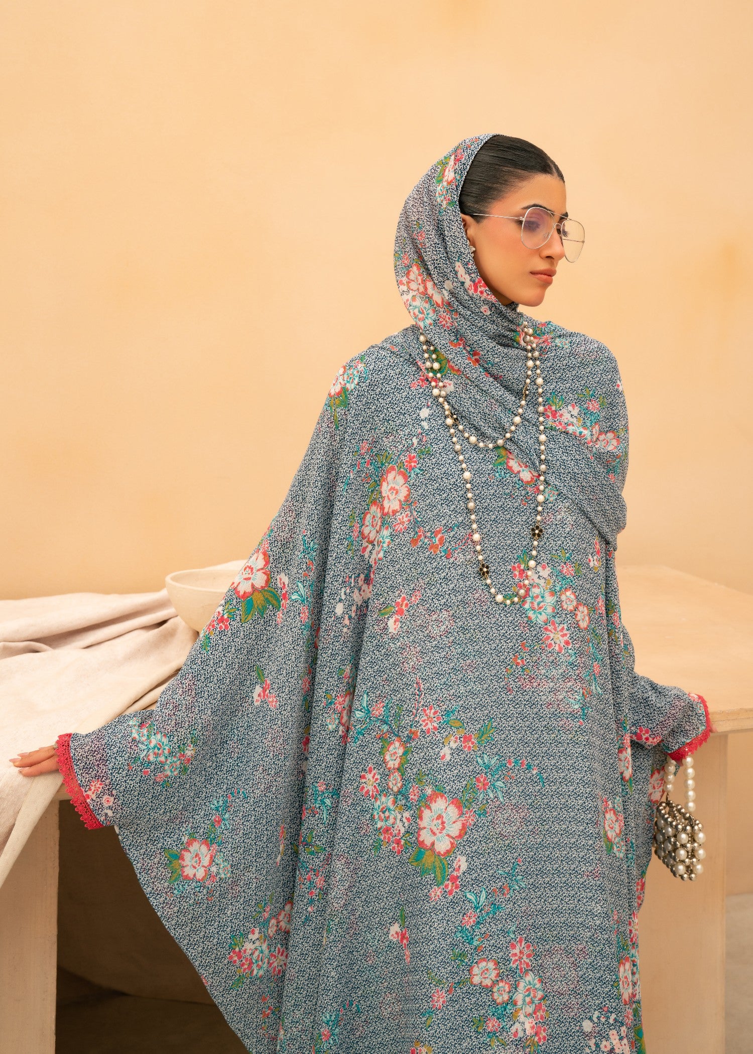 chiffon Abaya in Light blue, salmon, multi