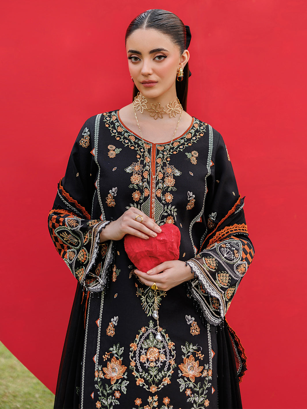 Morbagh Luxury Lawn – M-11