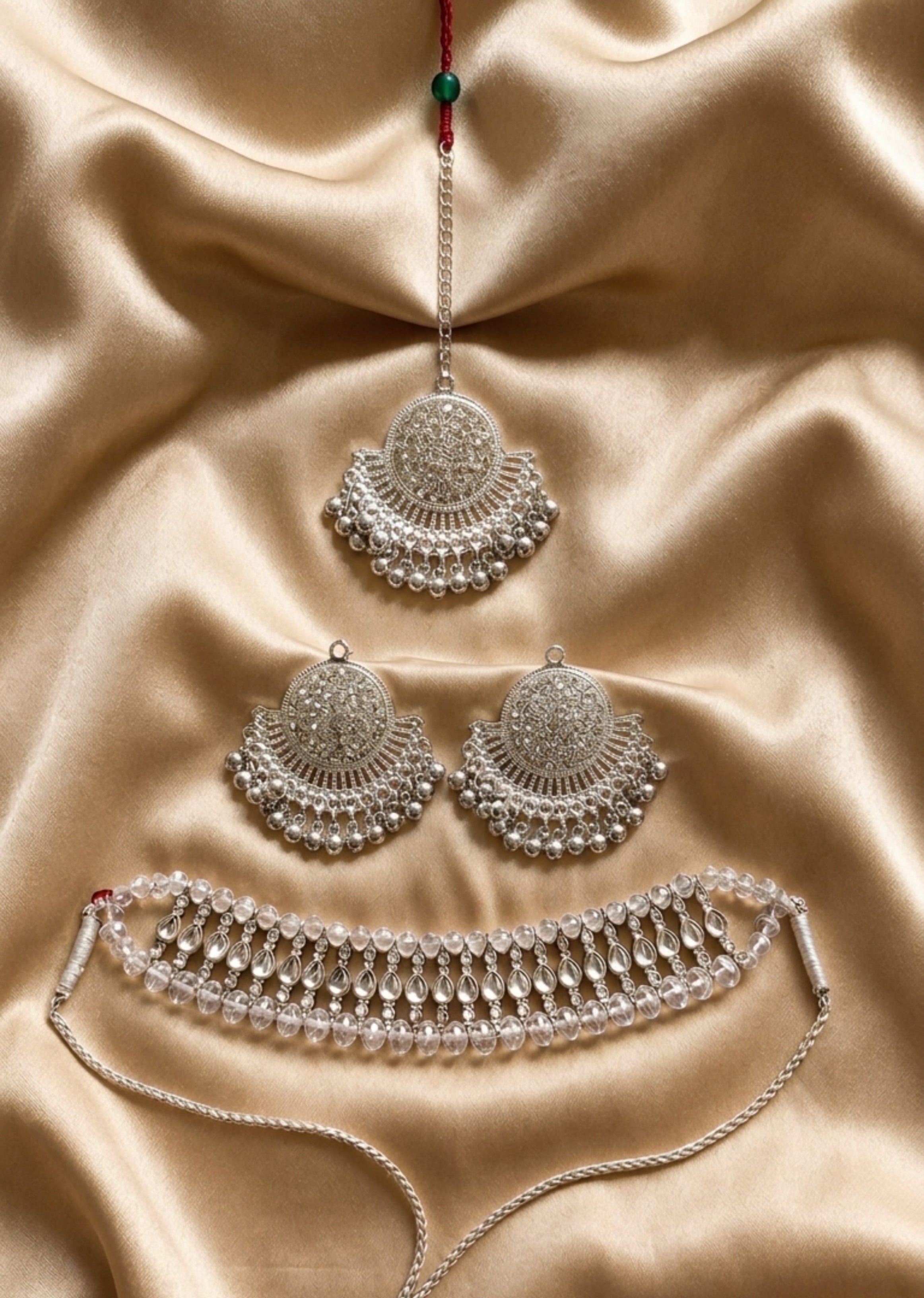 Choker in Silver, white Color by - Trendy Women Choker ZSI4118