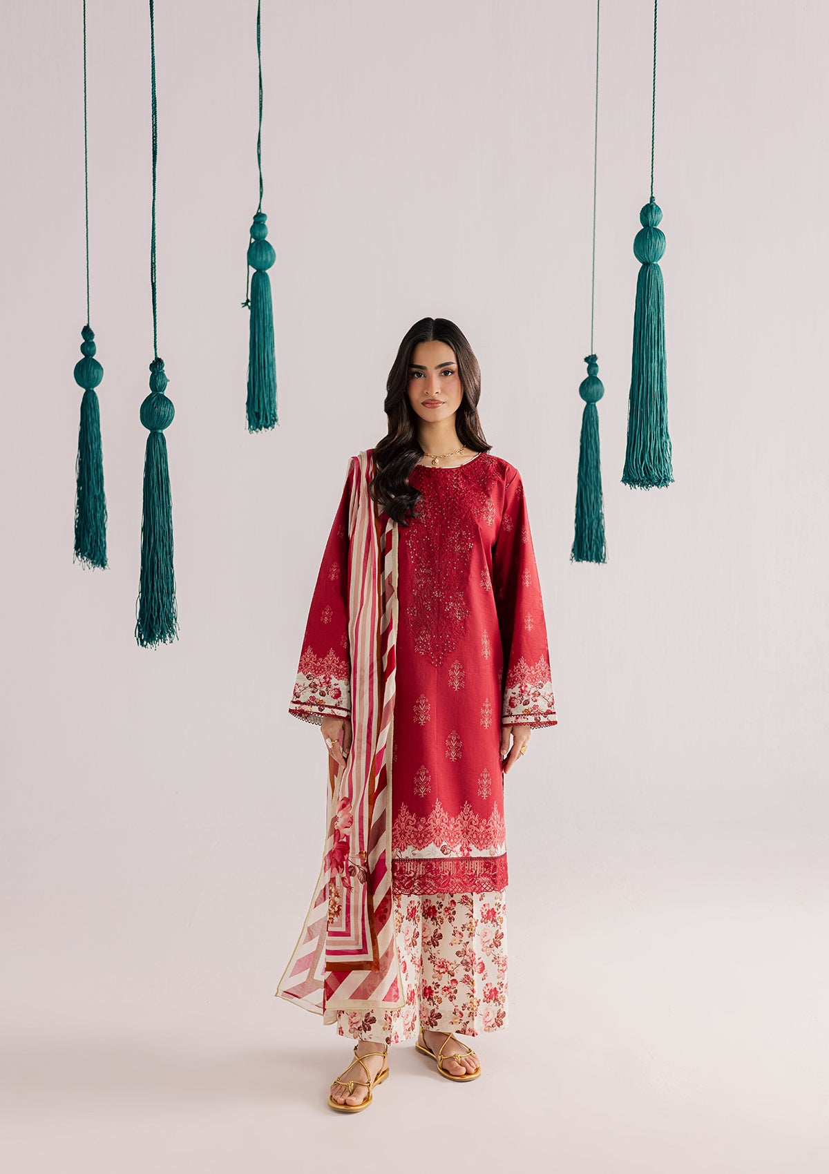 lawn Kurta Set in Red