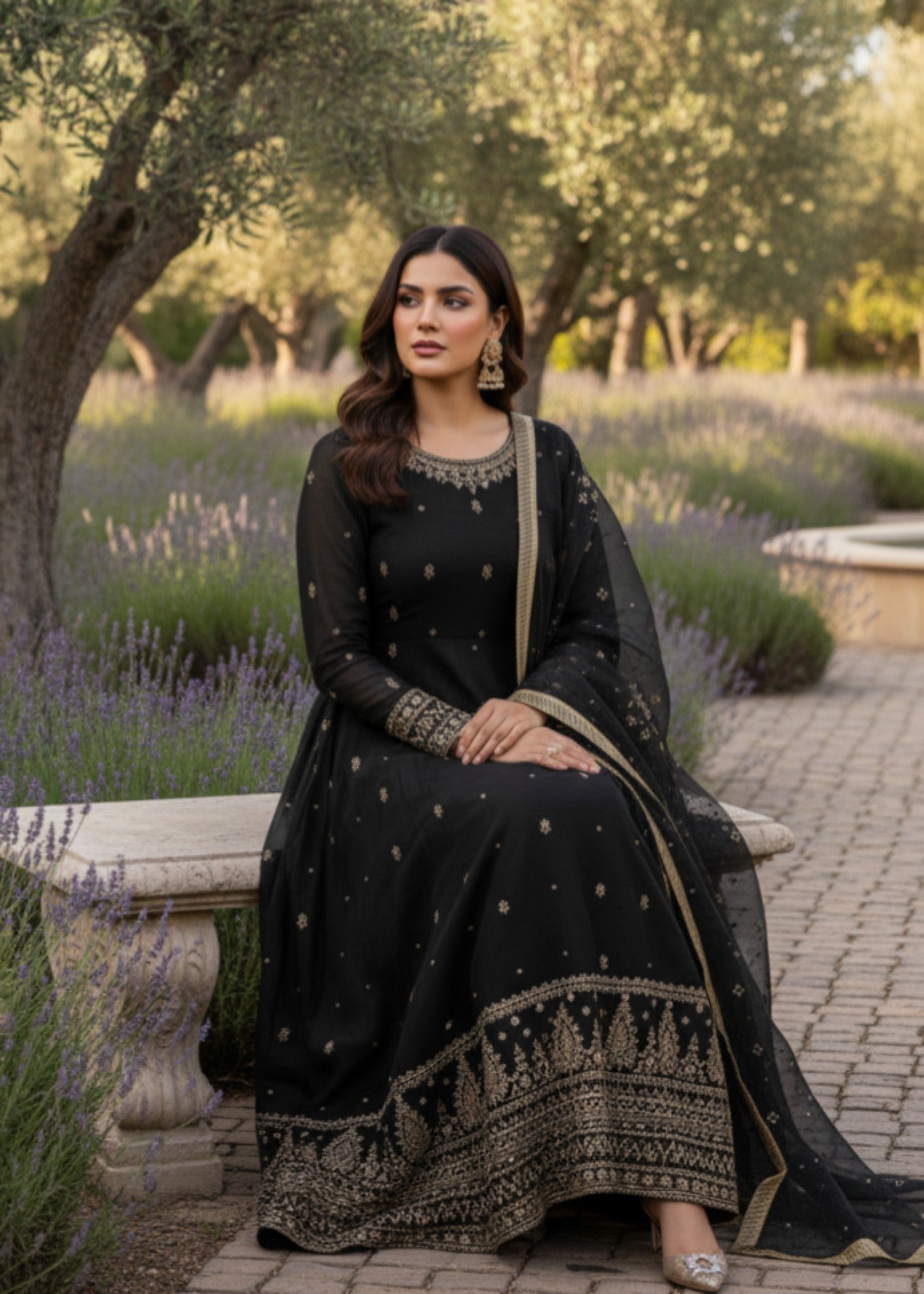 kattan silk Maxi in Black