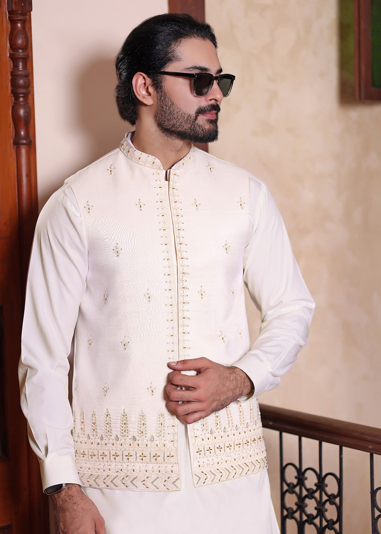 raw silk Waistcoat in Ivory