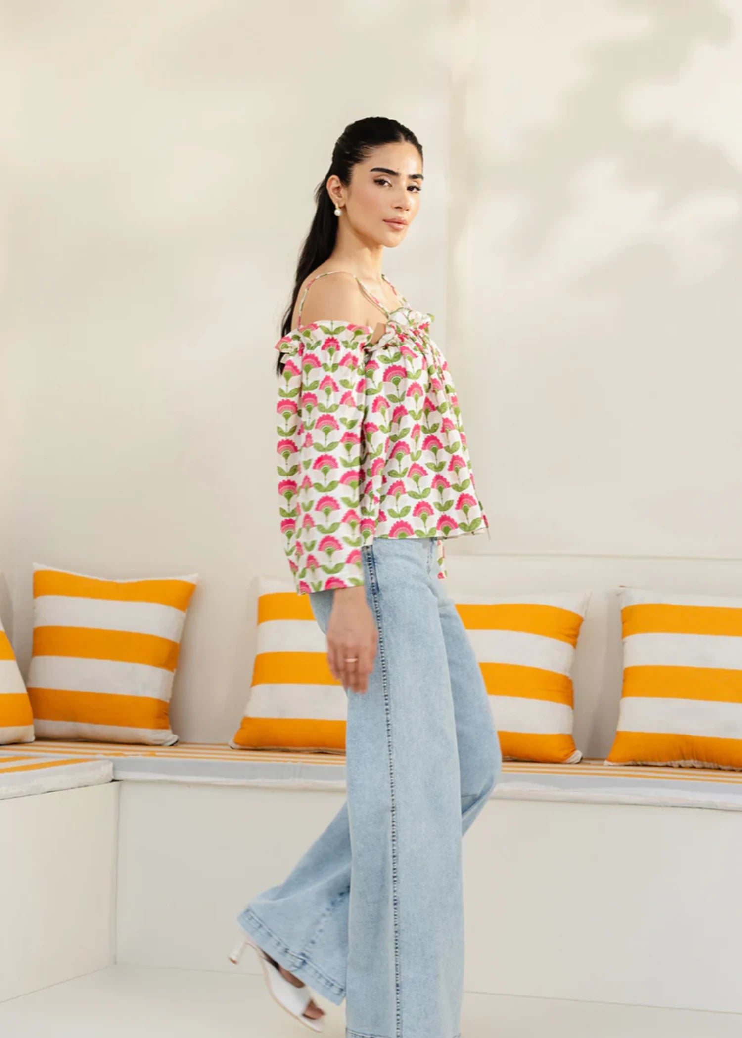 crepe Top in Multi