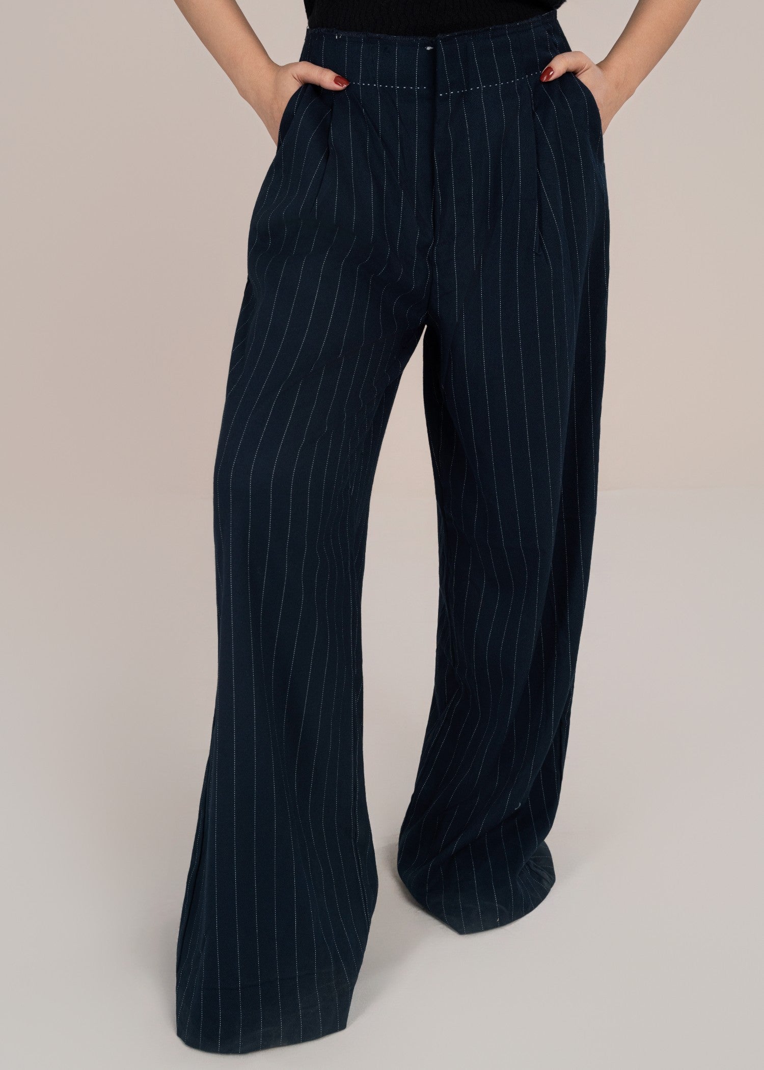 linen Trousers in Navy blue