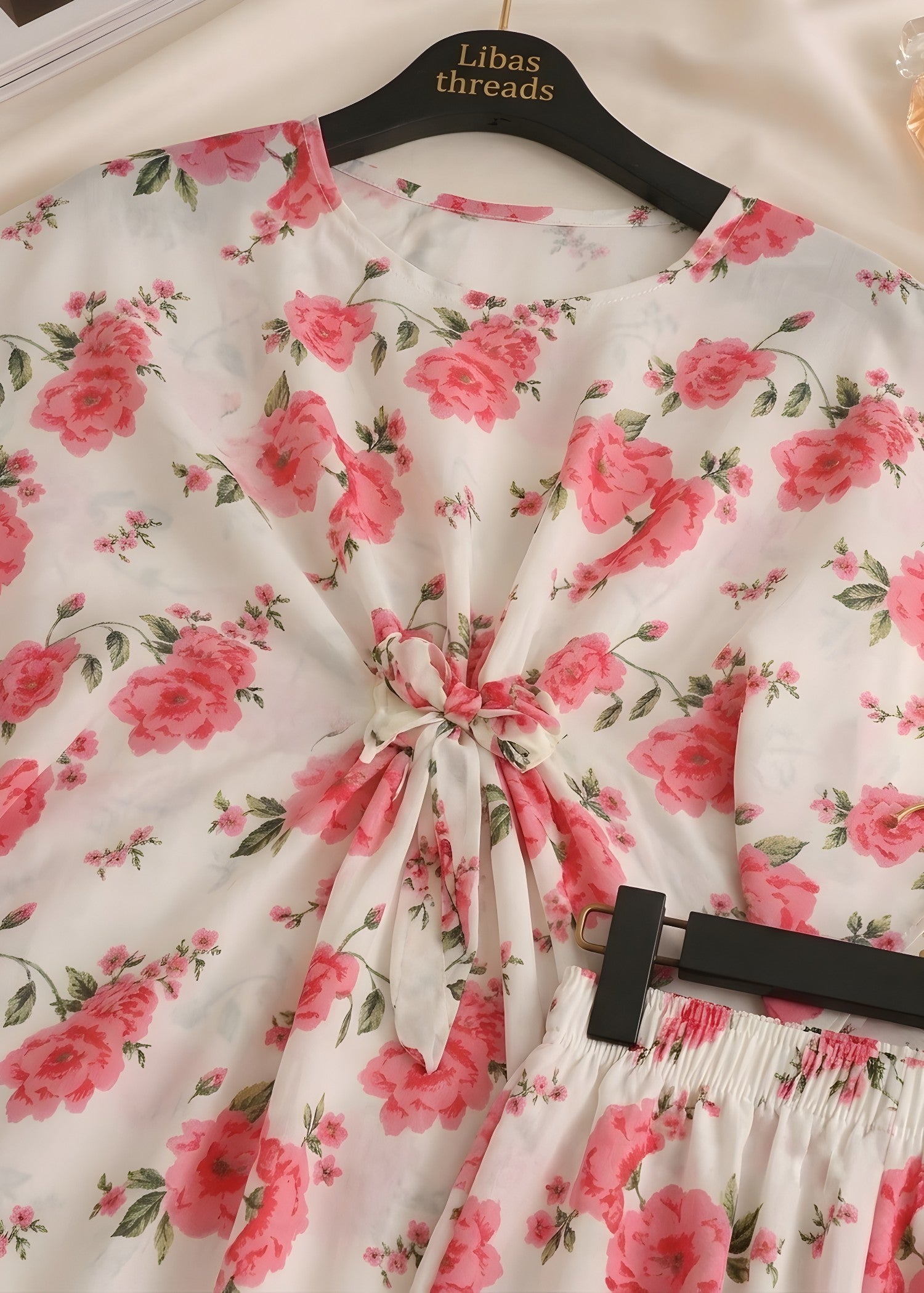 poly silk Kaftan in Flamingo