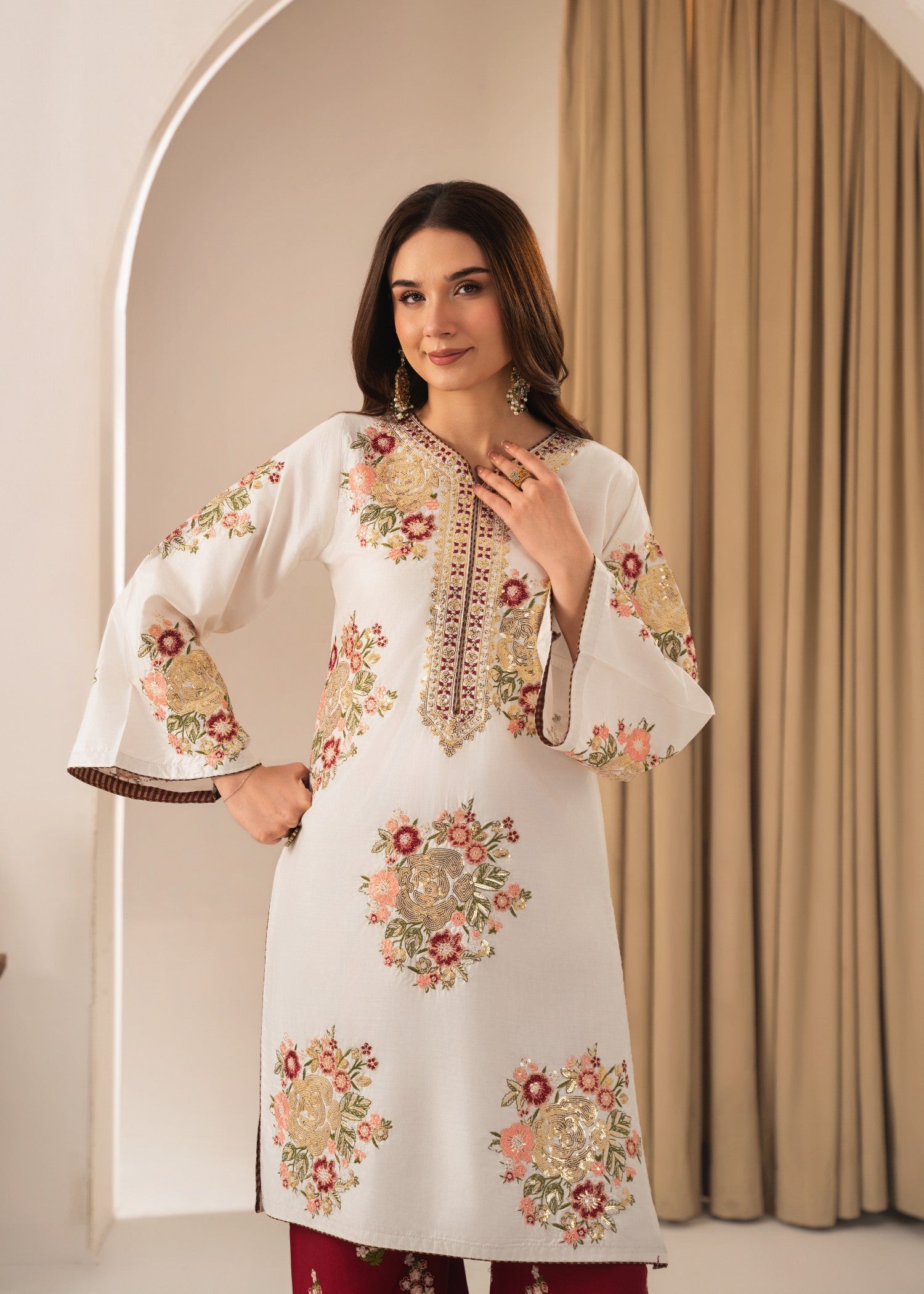 lawn Kurta Set in White, maroon