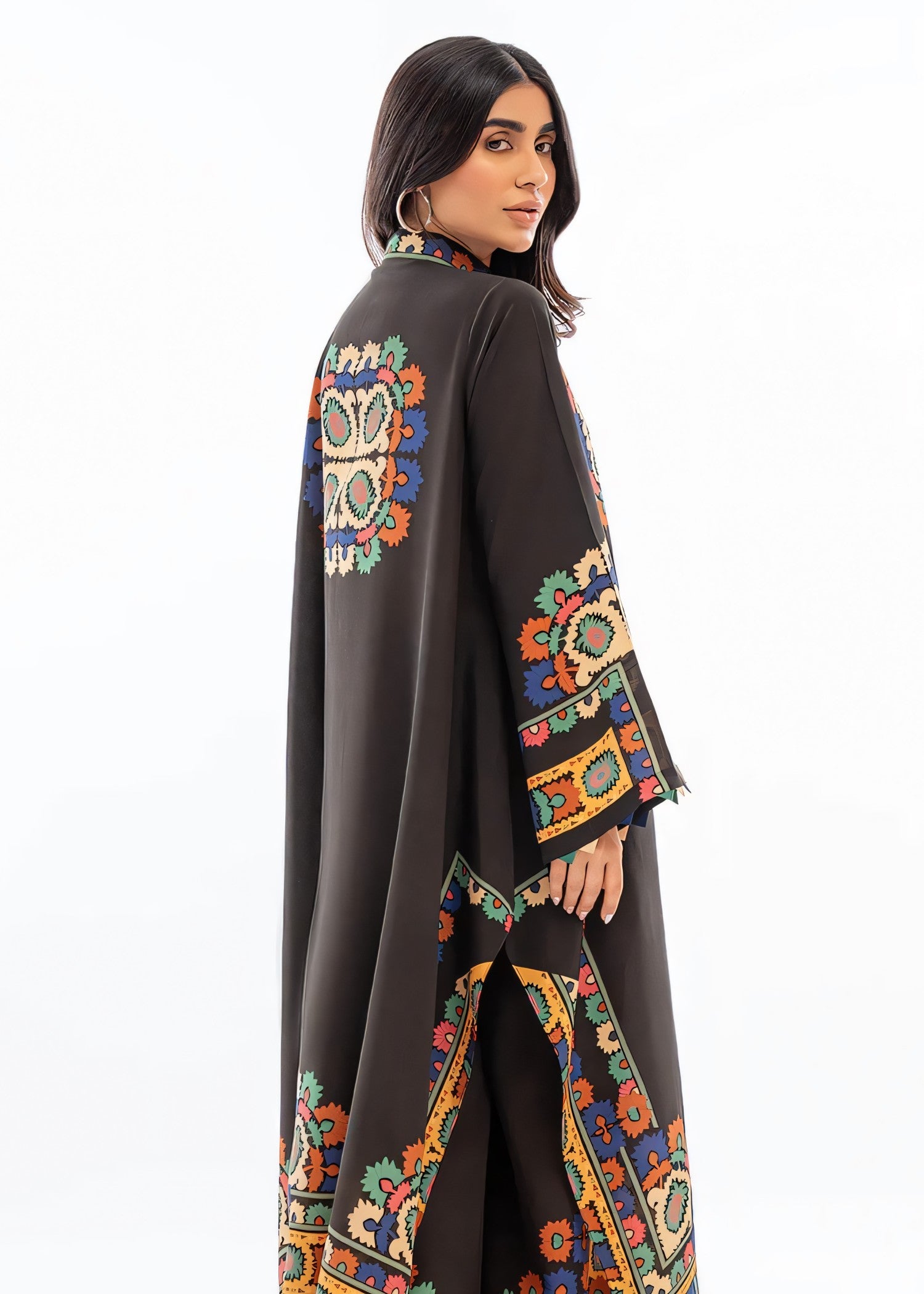 crepe Kurta Set in Black