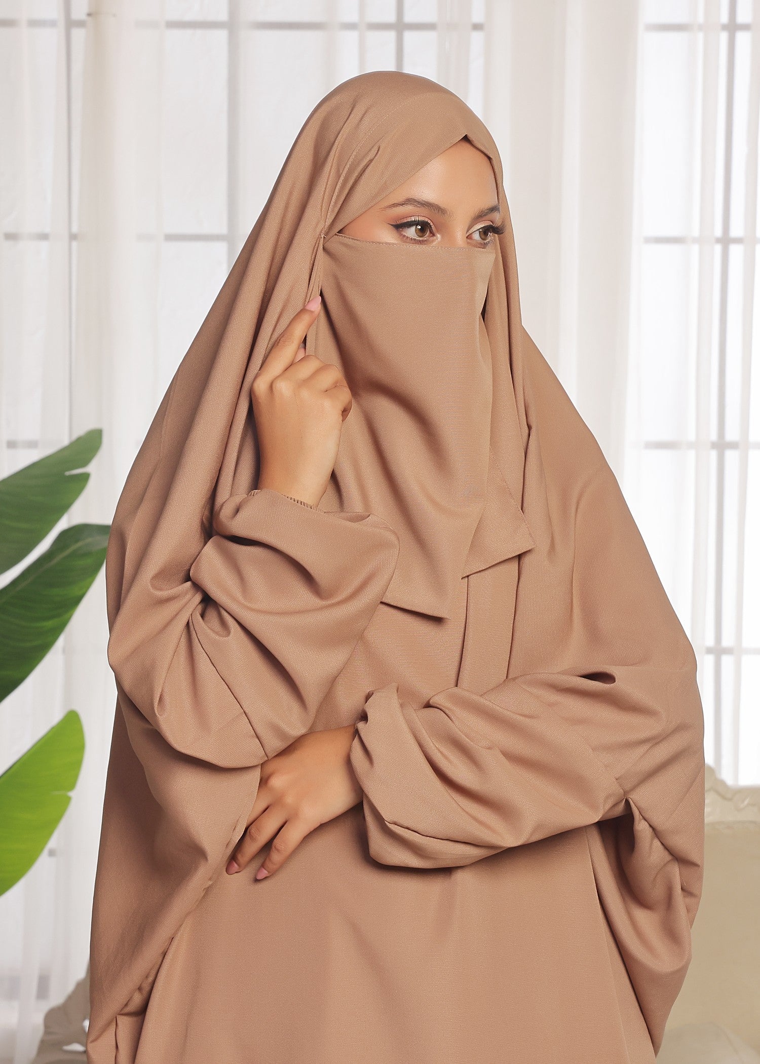 georgette Jilbab in Beige