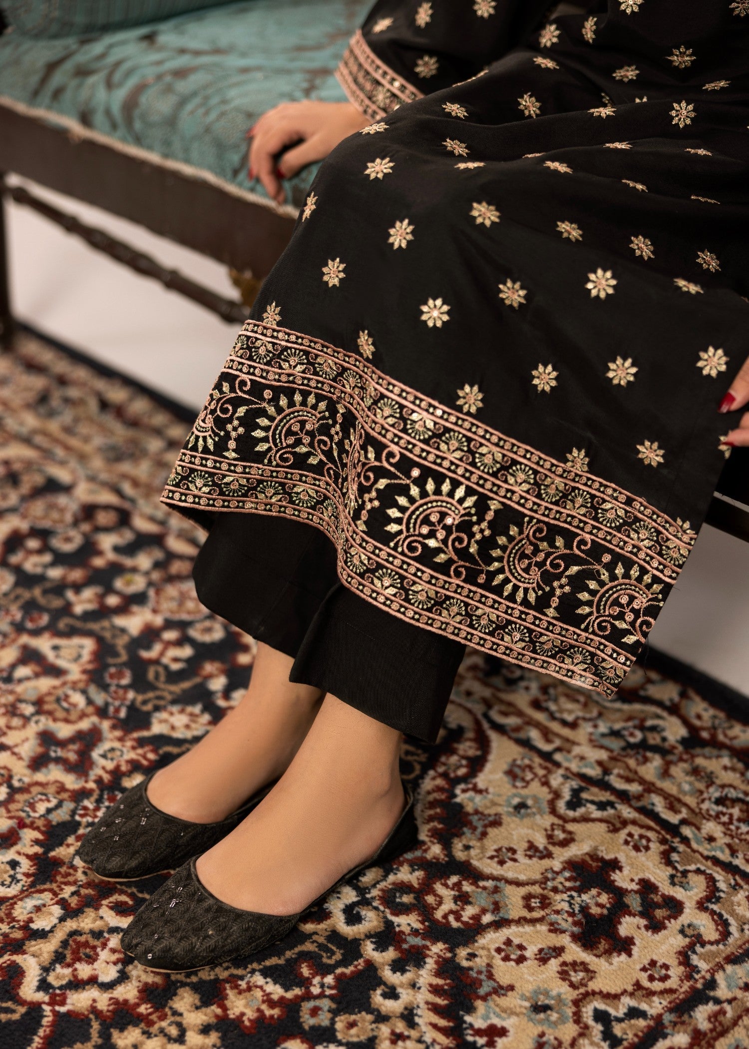 chambray Kurta Set in Black