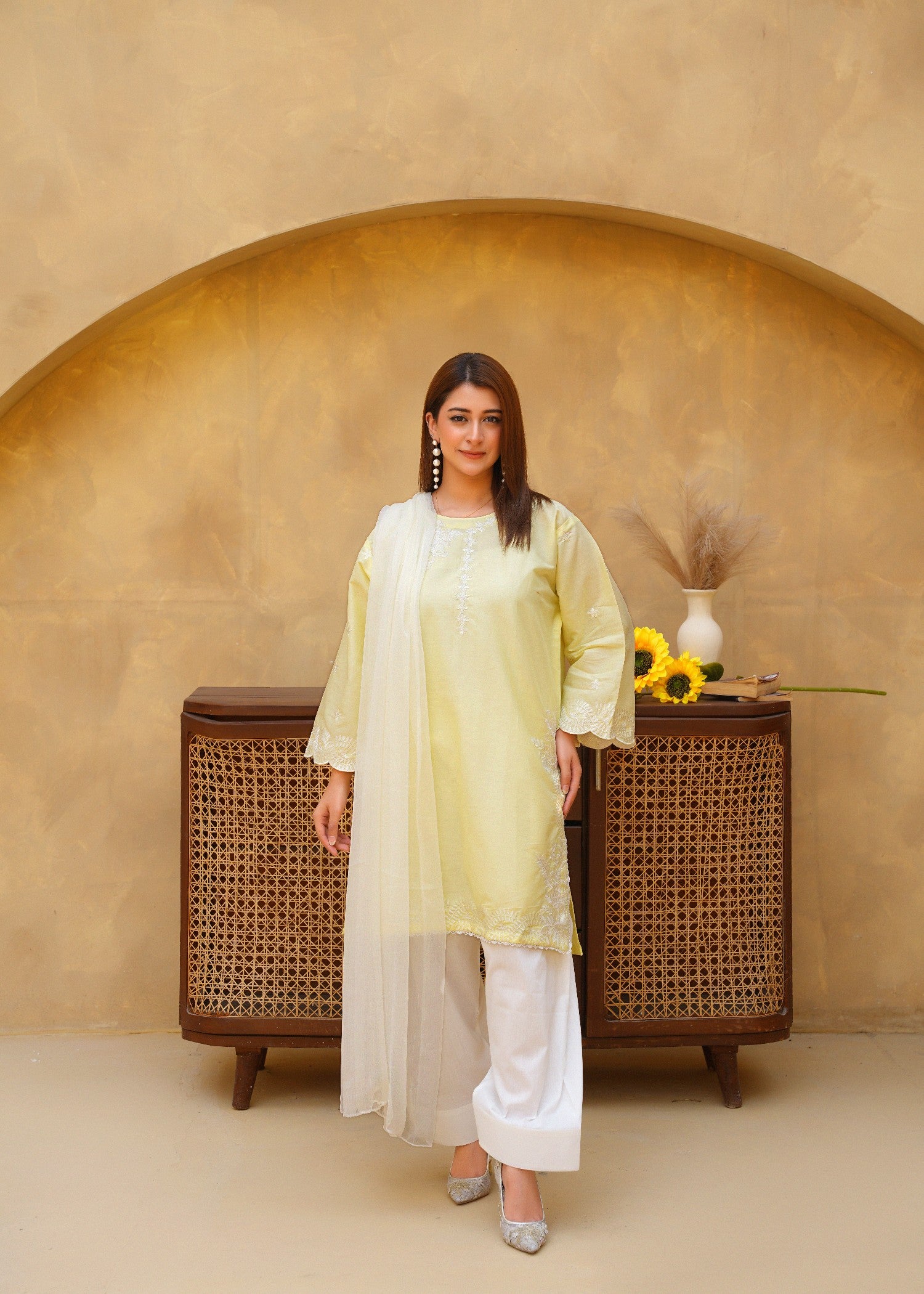 lawn cotton Kurta Set in Off-white, lemon