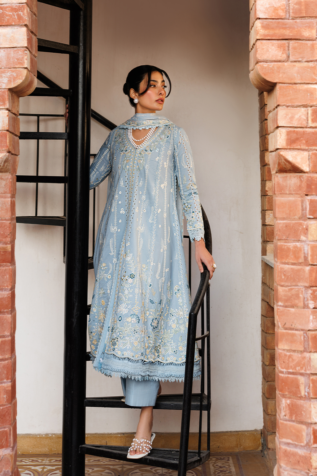 Mirabelle Festive Luxury Lawn – BLISSFUL DREAMS