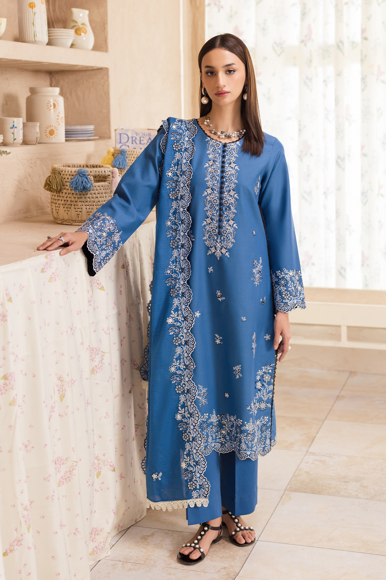 Nissa Chikankari Lawn – N-07