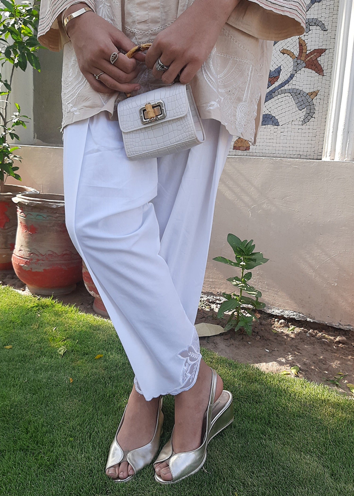 lawn cotton Shalwar in Off-white