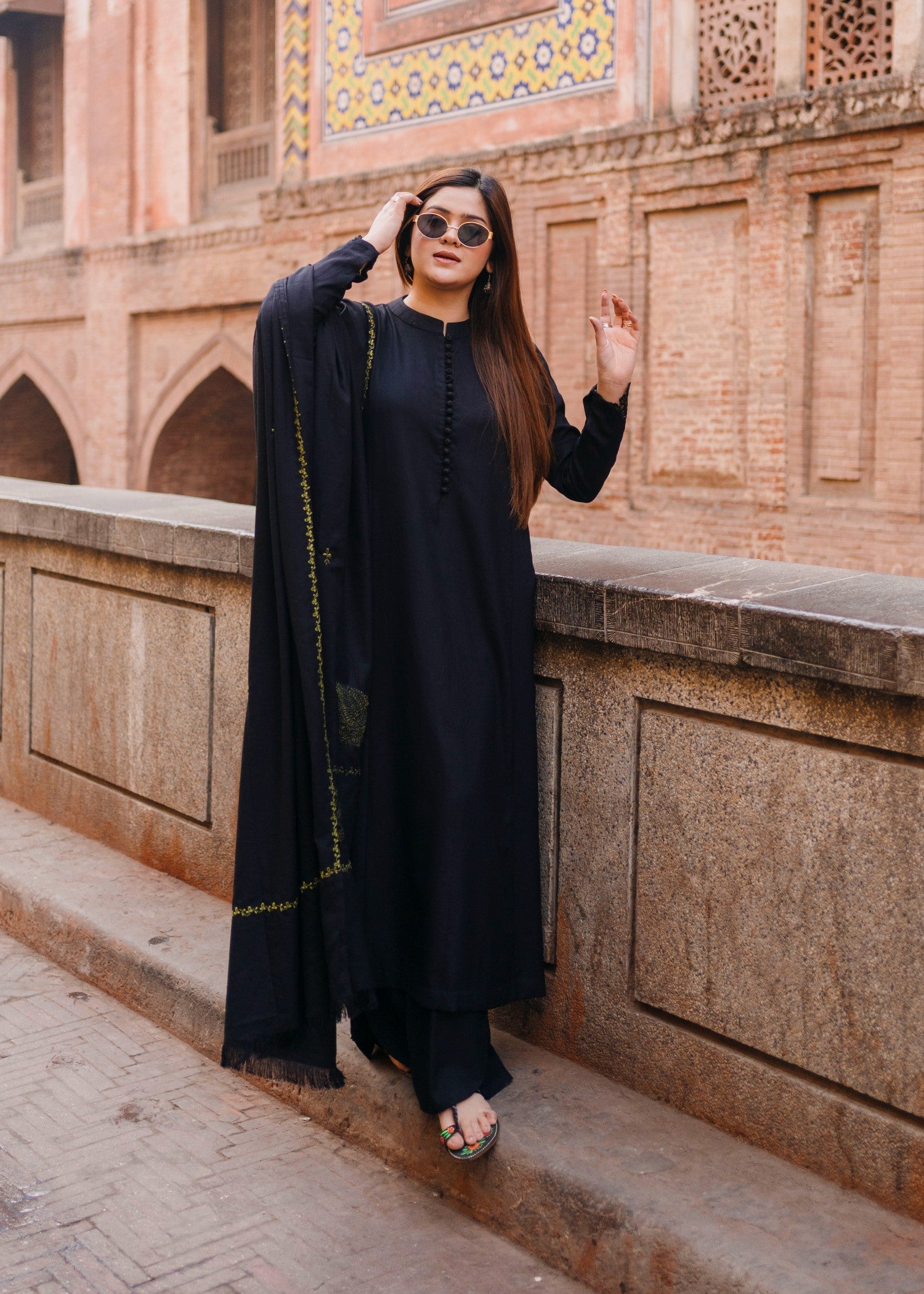 marina Kurta Set in Black