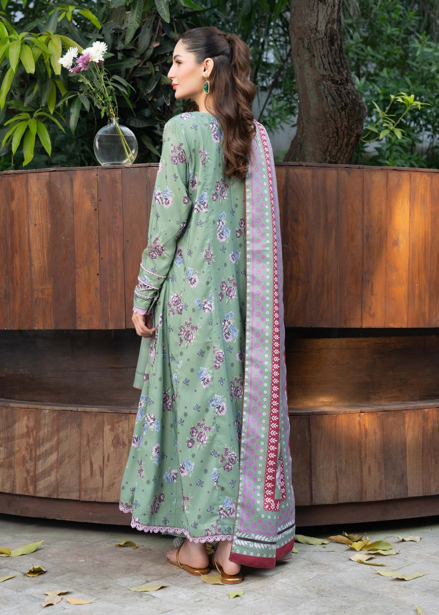 khaddar Gown in Pistachio green